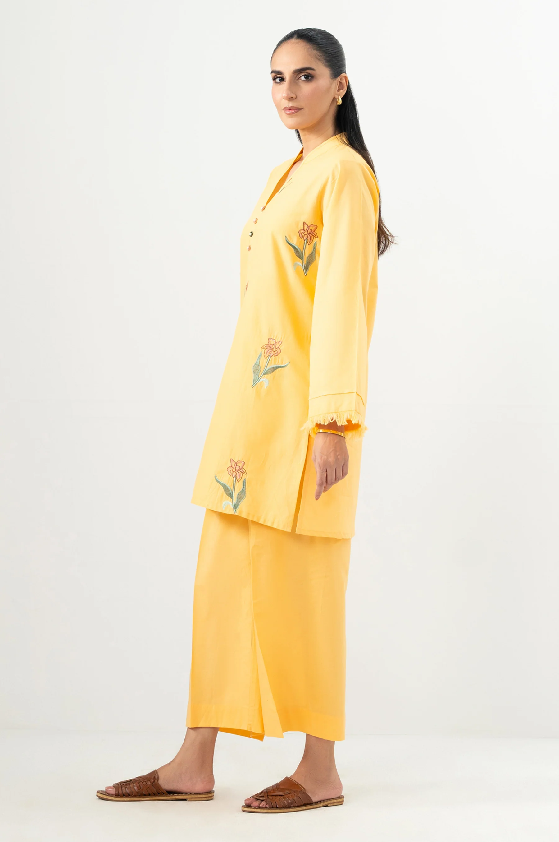 EMBROIDERED SUIT - Image 5