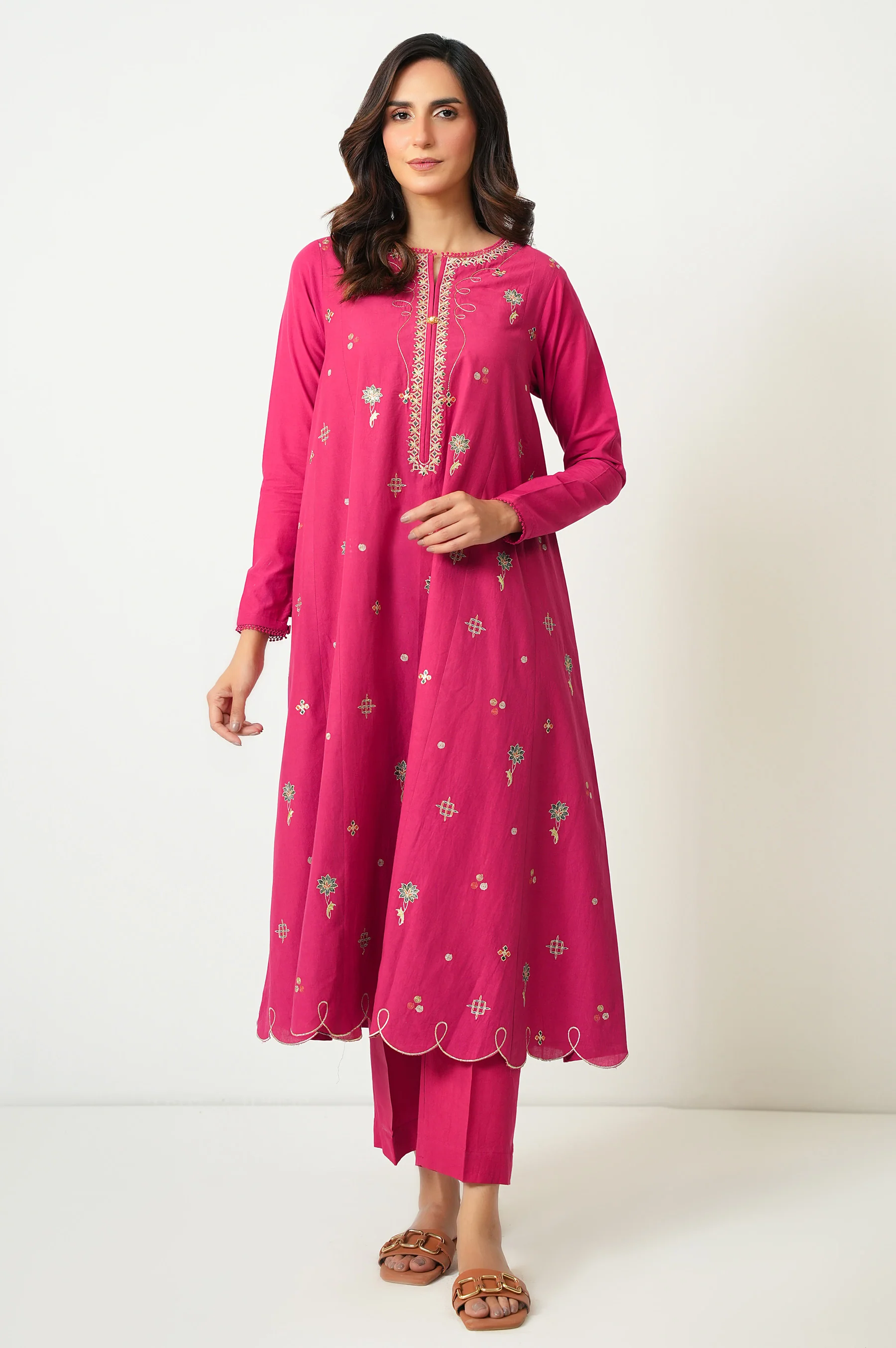 STITCHED EMBROIDERED CAMBRIC SHIRT BOTTOM