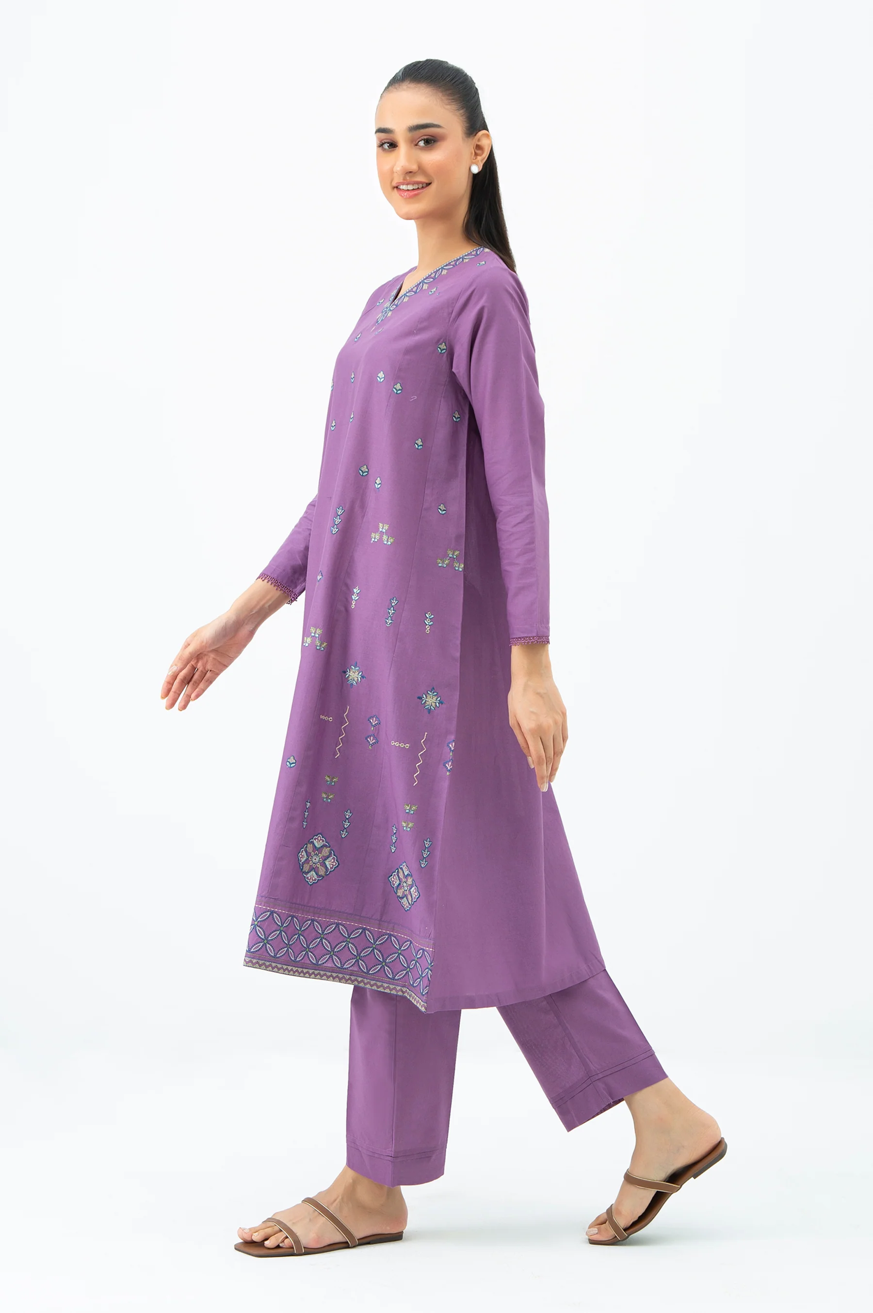 STITCHED EMBROIDERED CAMBRIC SHIRT BOTTOM - Image 5
