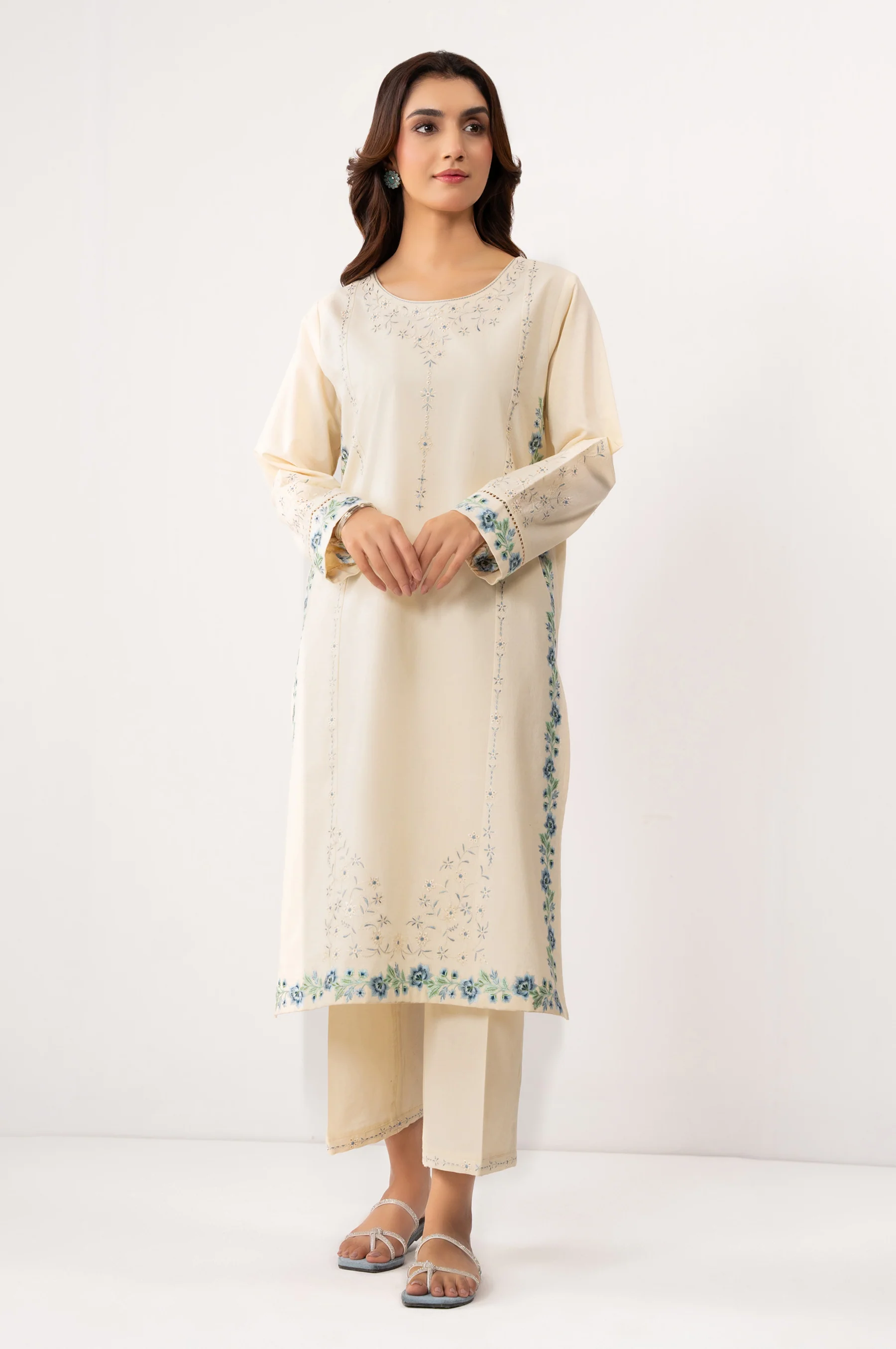 STITCHED EMBROIDERED CAMBRIC SHIRT BOTTOM - Image 5