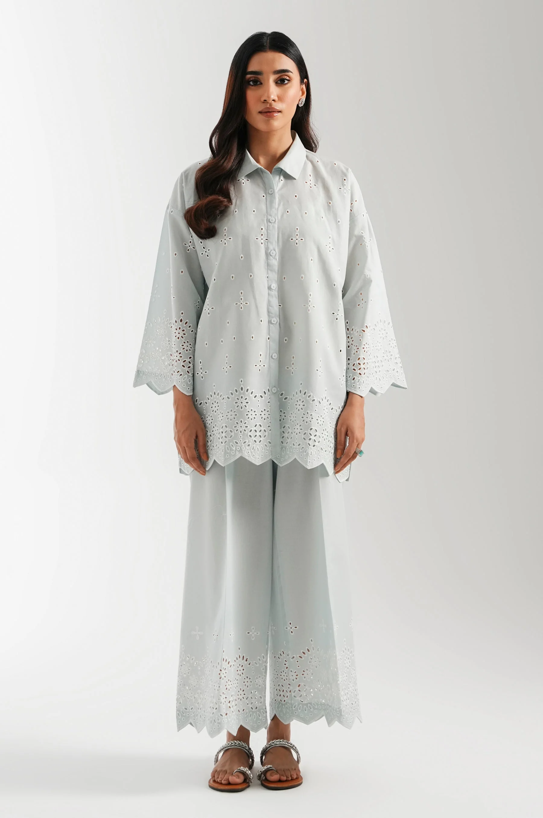 STITCHED CHIKANKARI SUIT (FACTORY E-OUTLET)