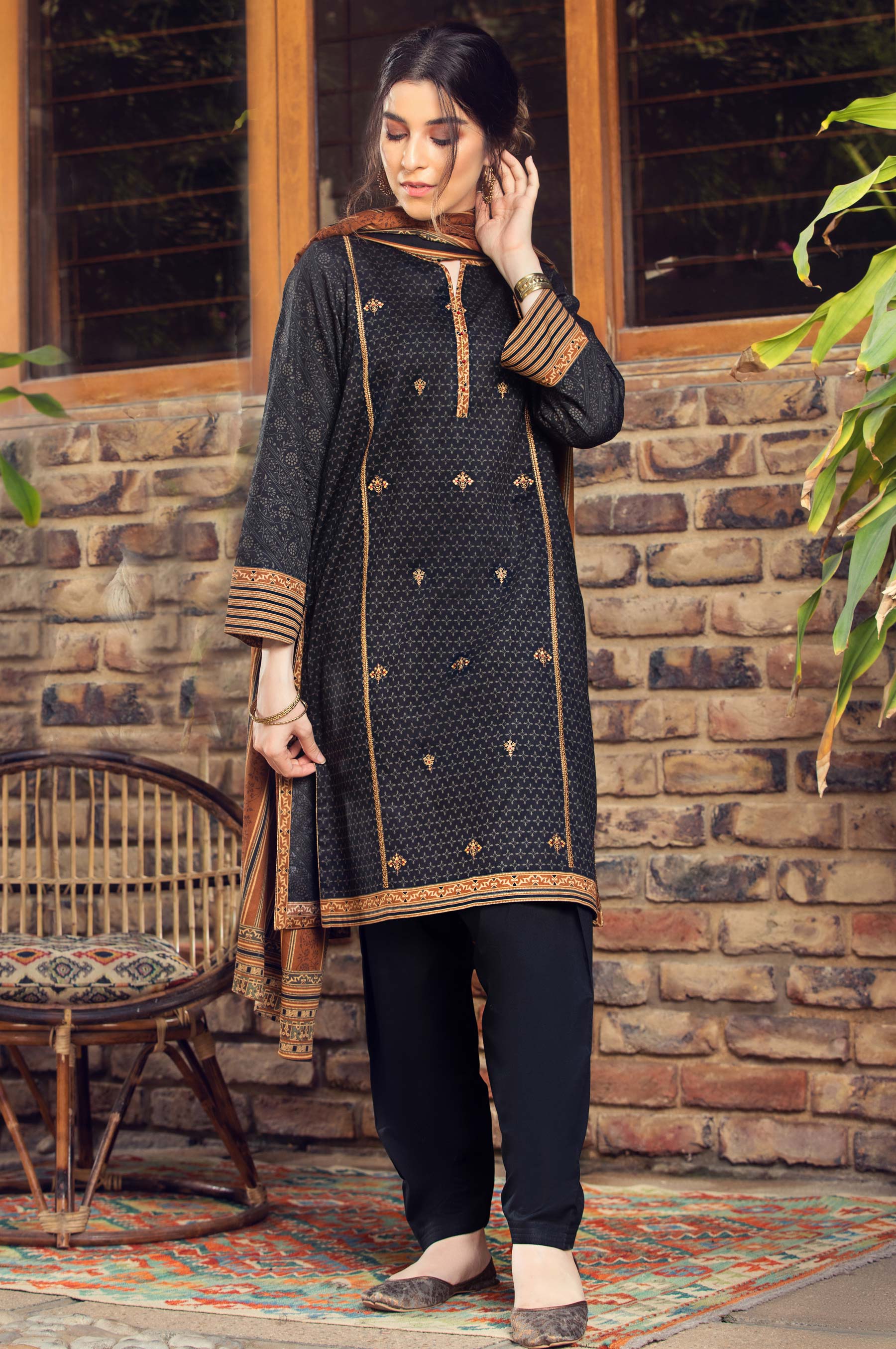 Stitched 2 Piece Embroidered Cottel Suit