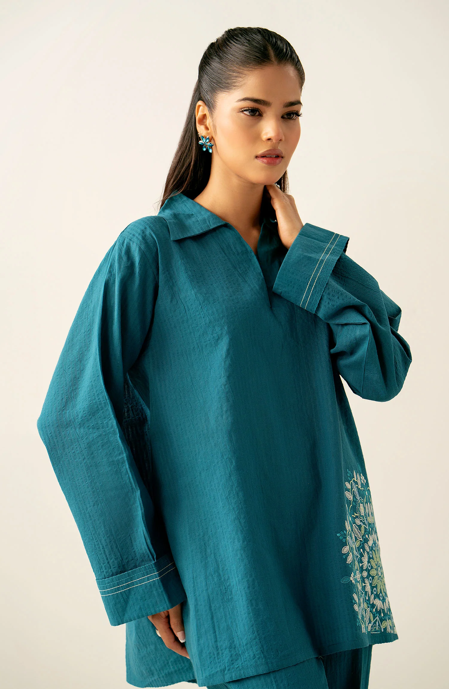 Stitched 2 Piece Embroidered Cotton Crinkle Co-Ord Set - Image 2
