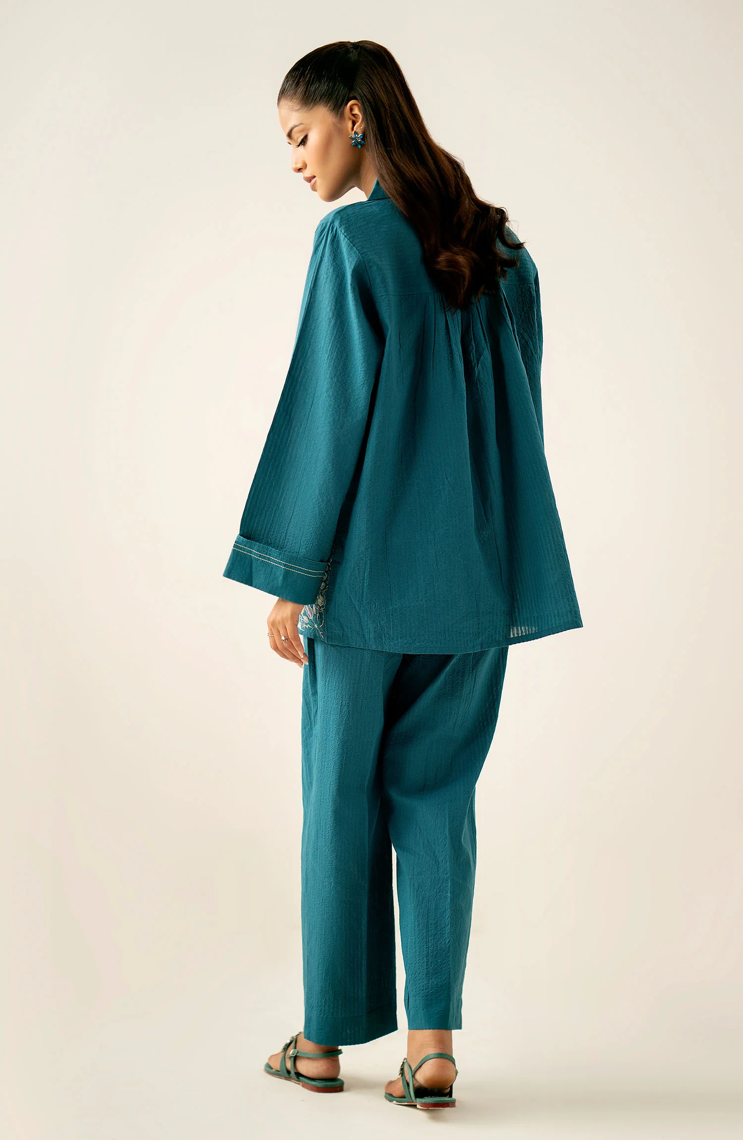 Stitched 2 Piece Embroidered Cotton Crinkle Co-Ord Set - Image 5