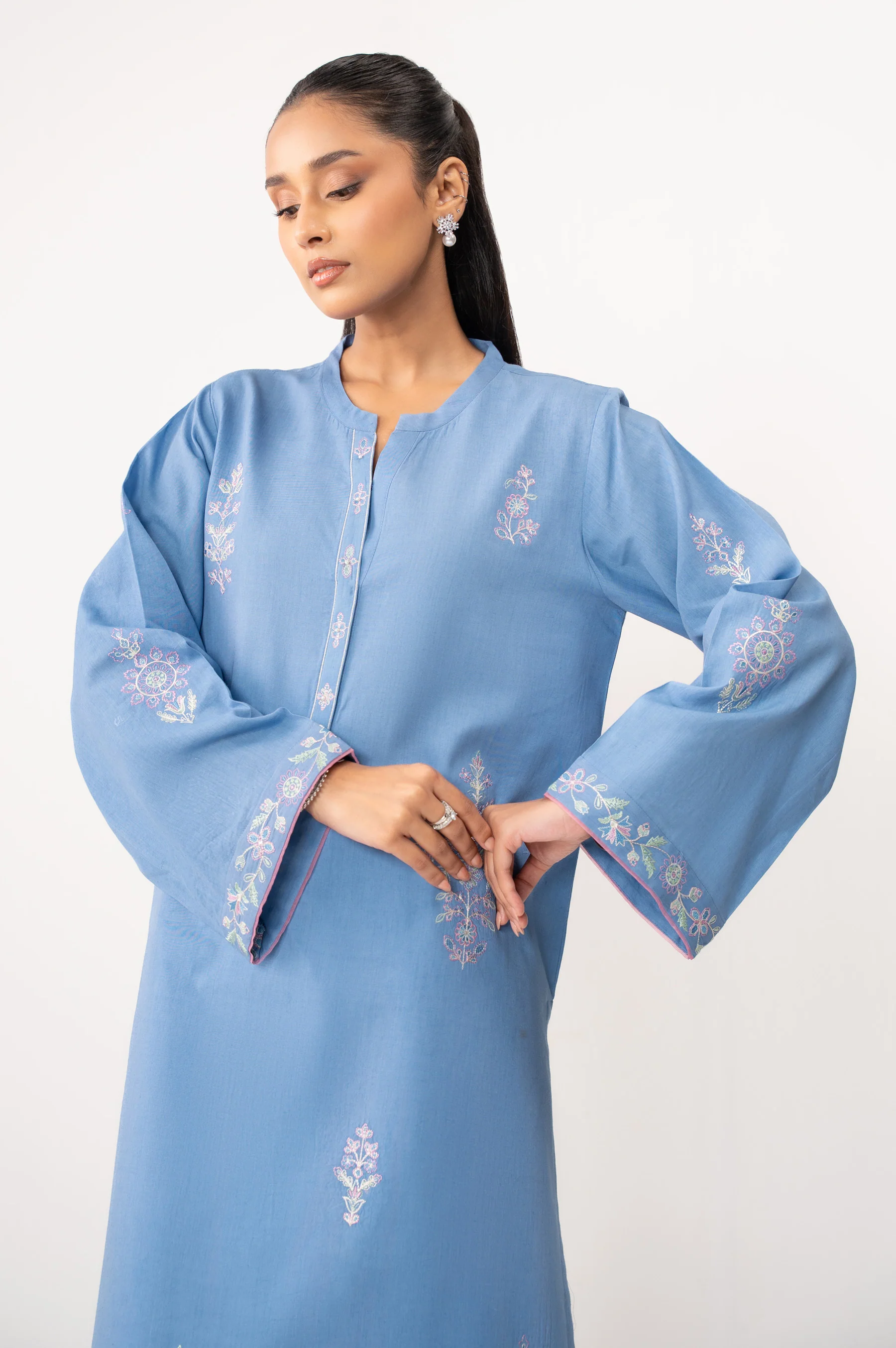STITCHED EMBROIDERED COTTON LINEN VISCOSE SHIRT BOTTOM - Image 2