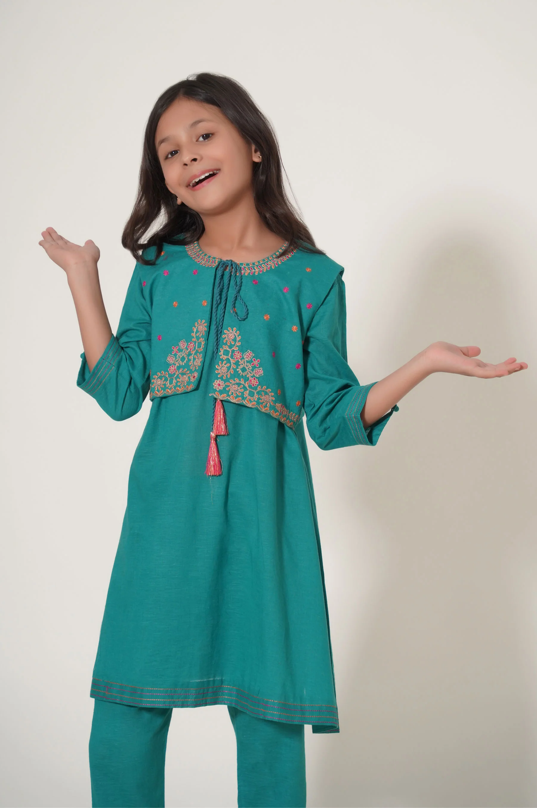 Stitched 2 Piece Embroidered Cotton Neps Suit - Image 2