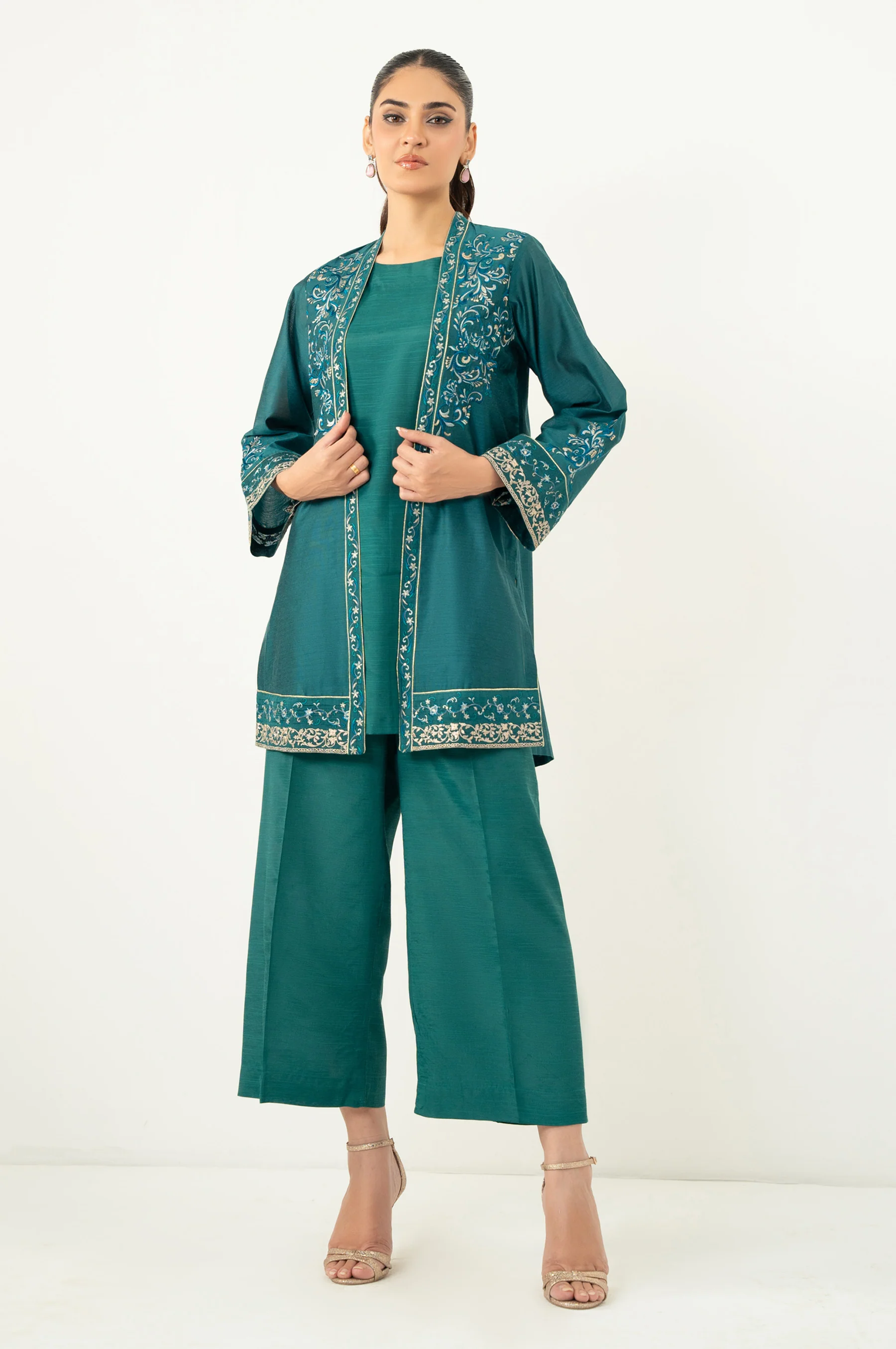 EMBROIDERED SUIT - Image 6