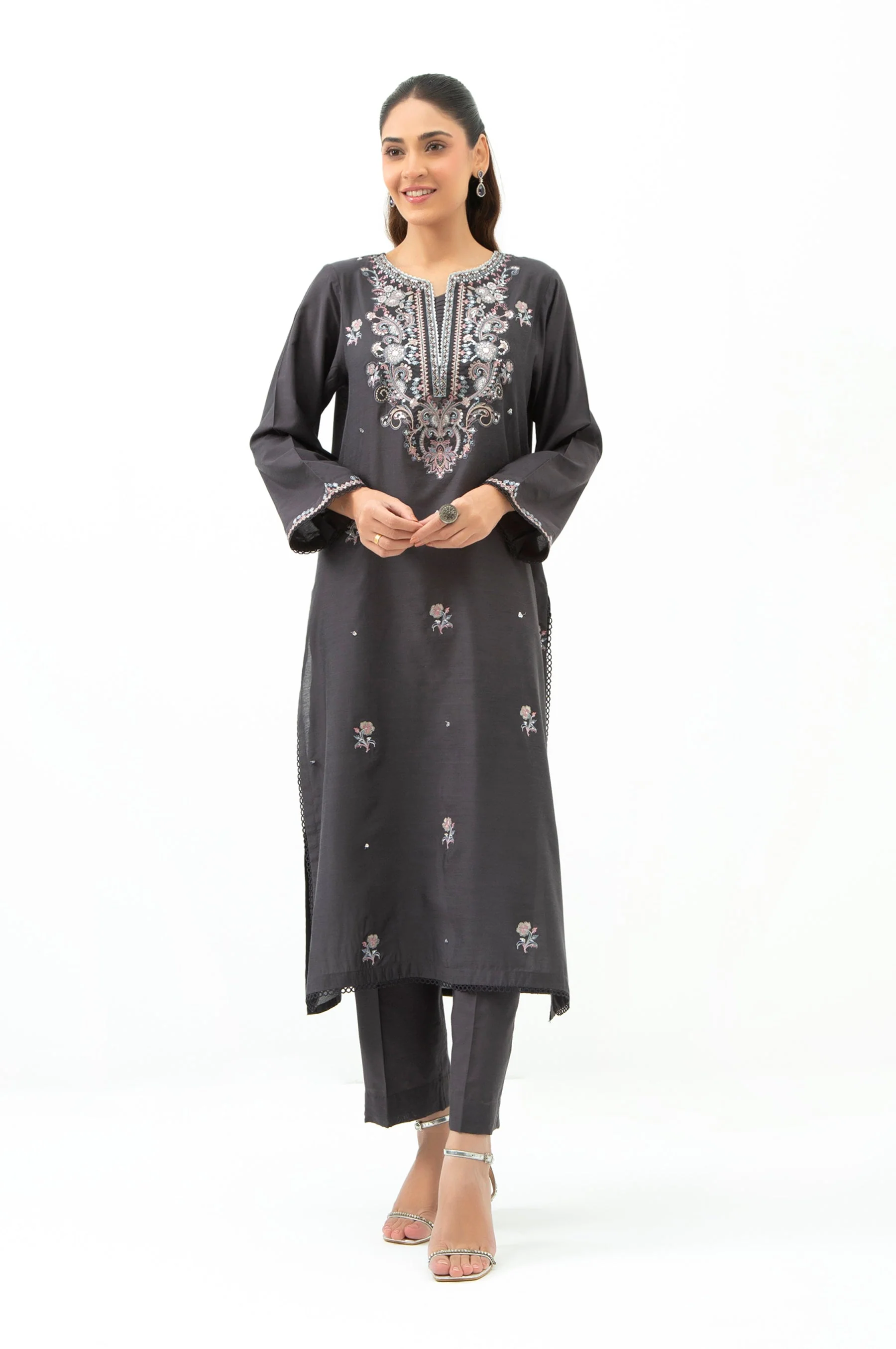 STITCHED EMBROIDERED SHIRT BOTTOM (FACTORY E-OUTLET)