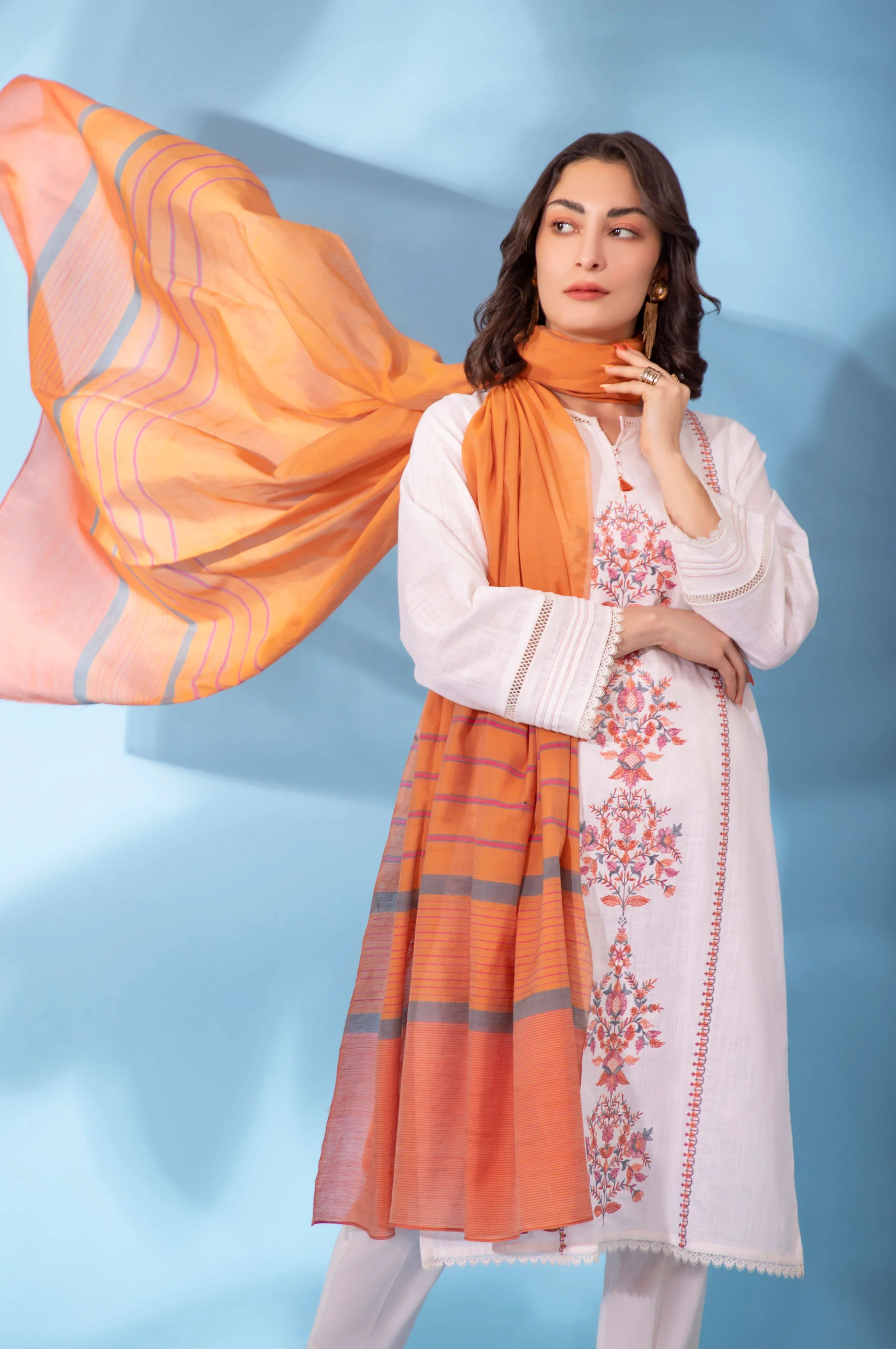 Stitched 2 Piece Embroidered Cotton Slub Suit - Image 3