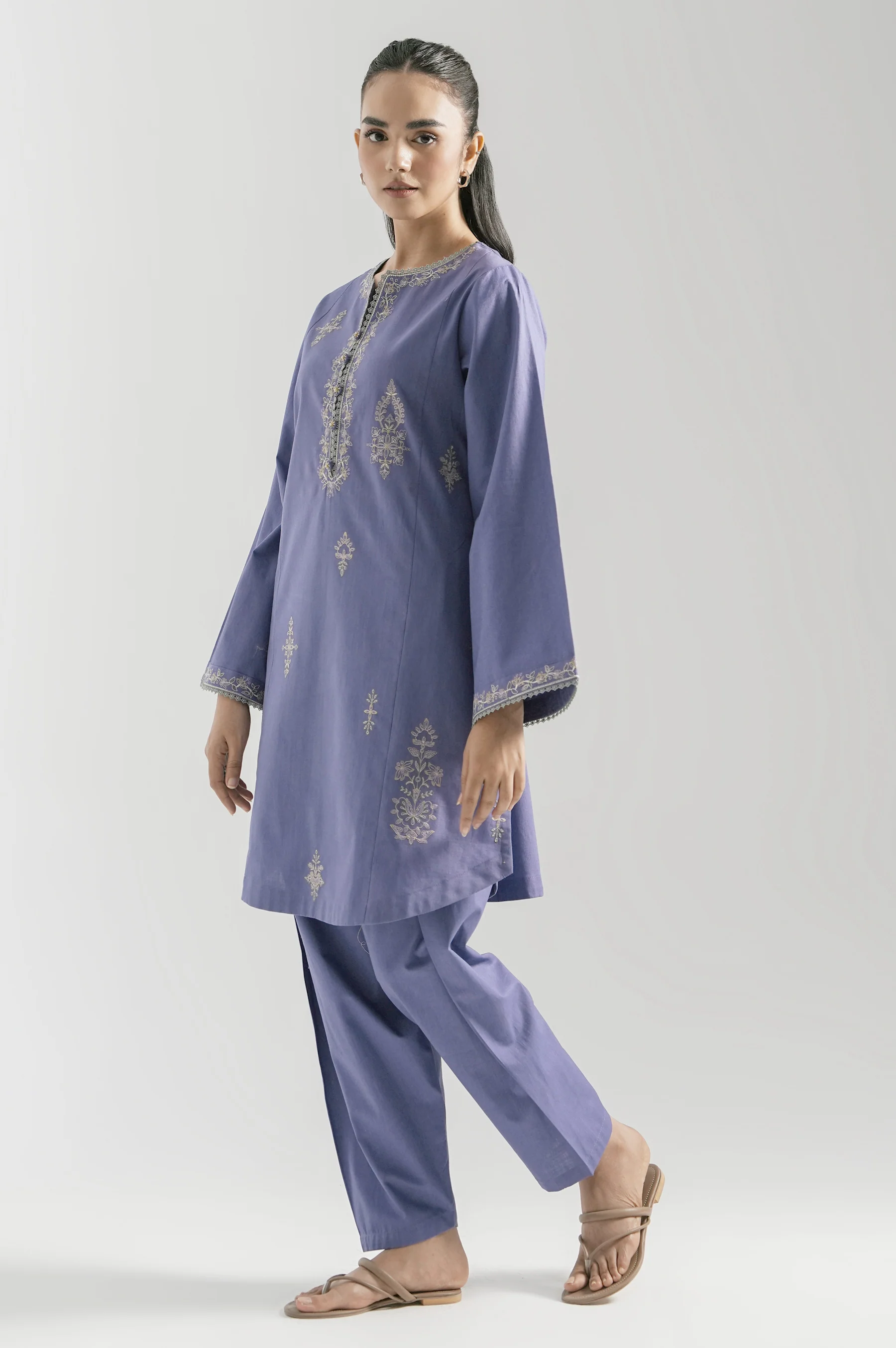STITCHED EMBROIDERED COTTON SLUB SHIRT BOTTOM - Image 5
