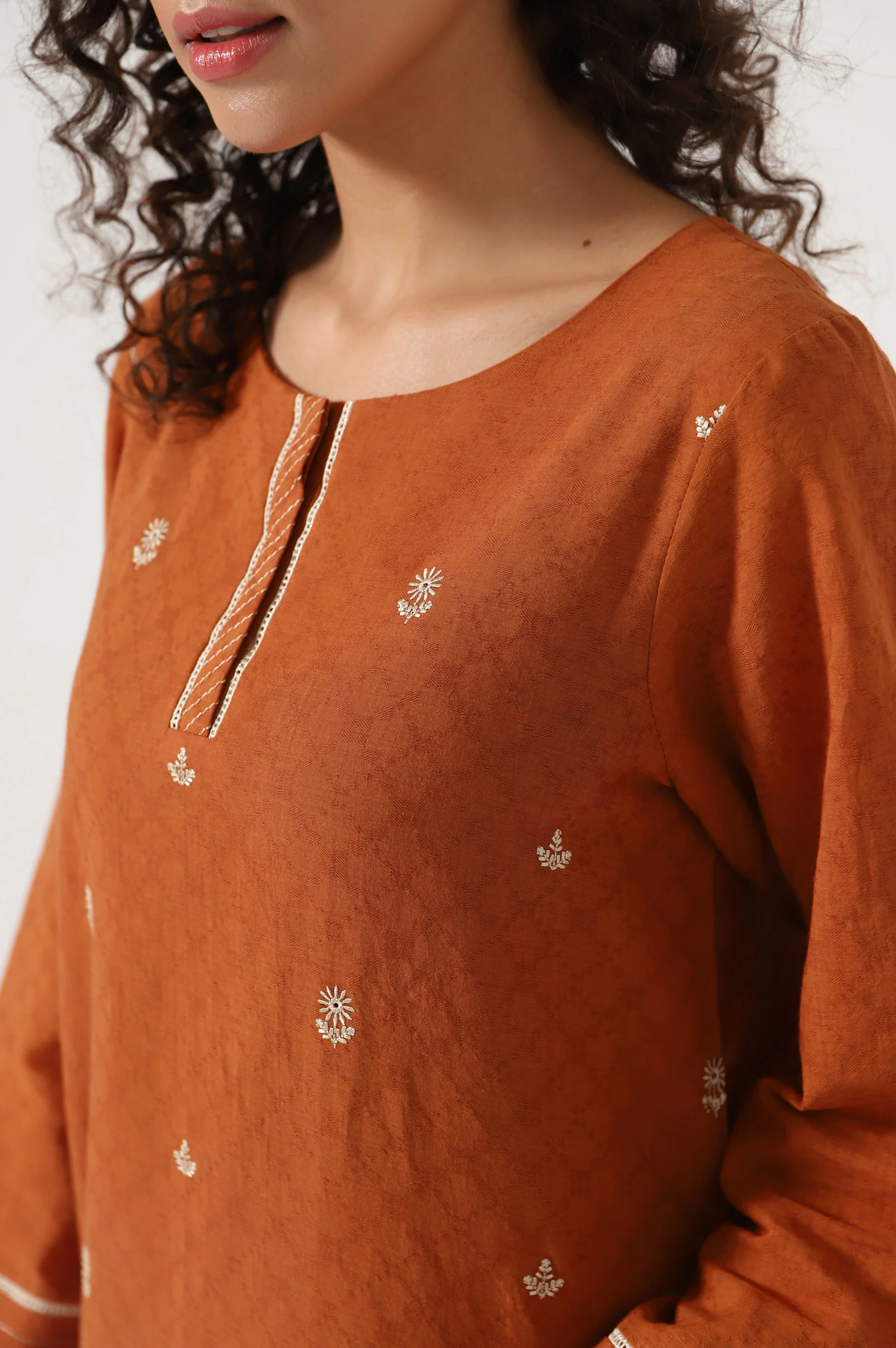 Stitched 2 Piece Embroidered Dobby Suit - Image 4