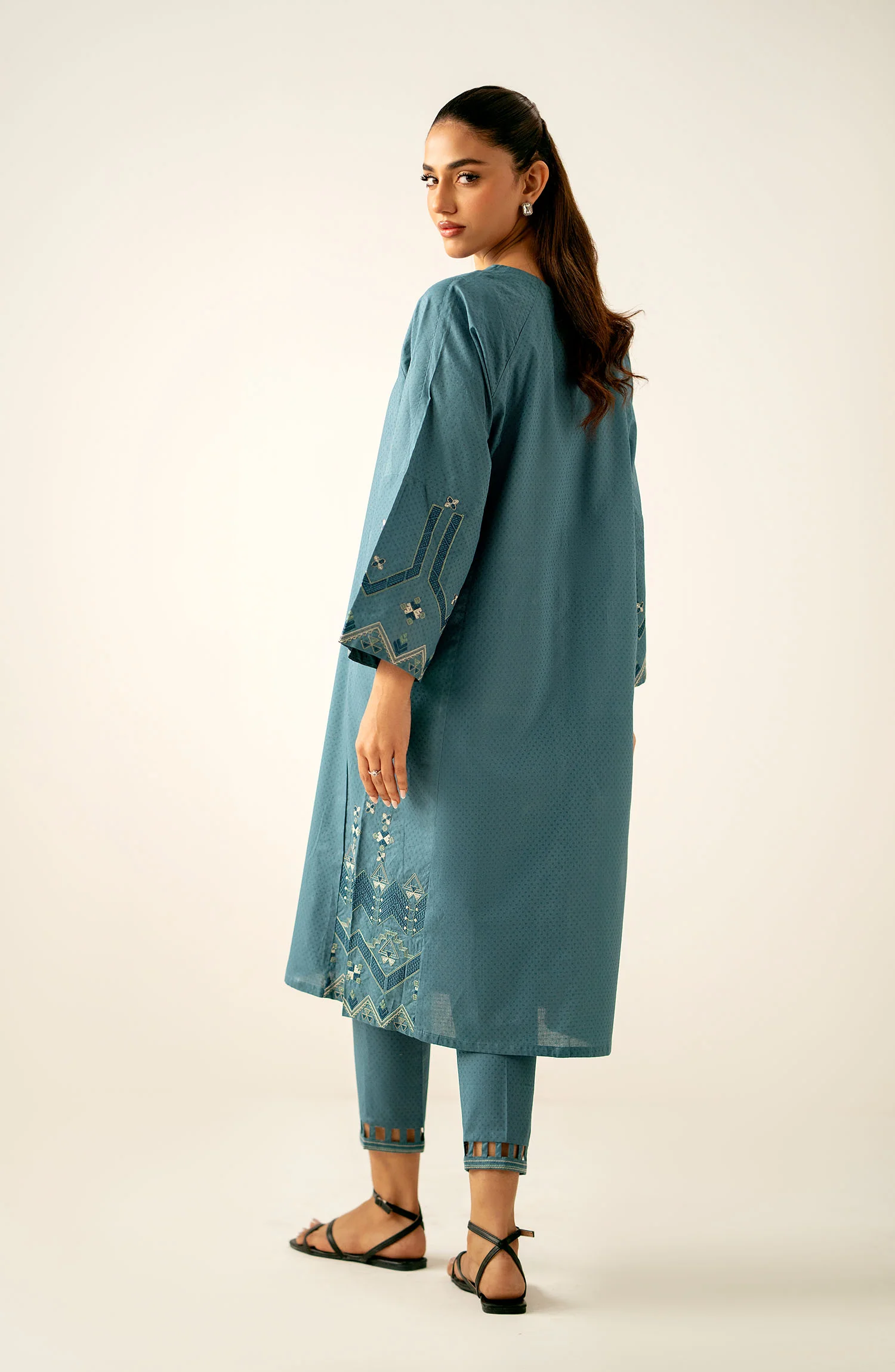 Stitched 2 Piece Embroidered Dobby Suit - Image 2