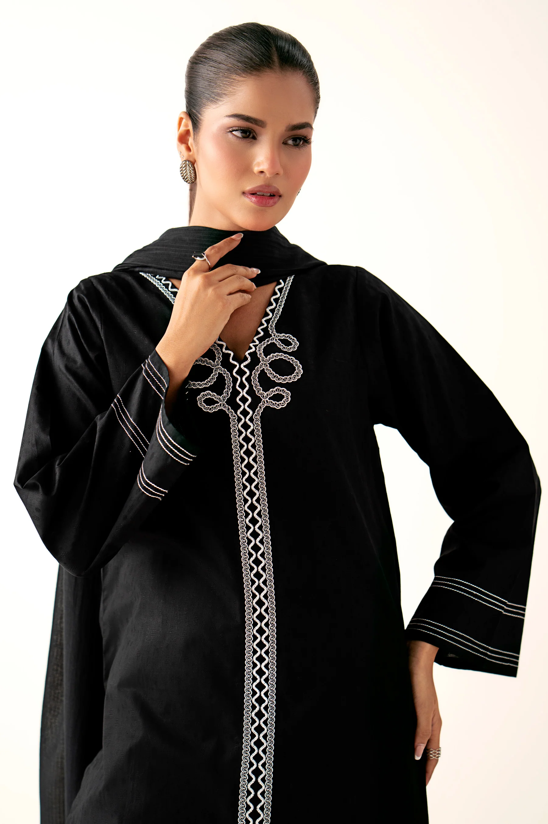 Stitched 2 Piece Embroidered Dobby Shirt With Monar Dupatta - Image 2