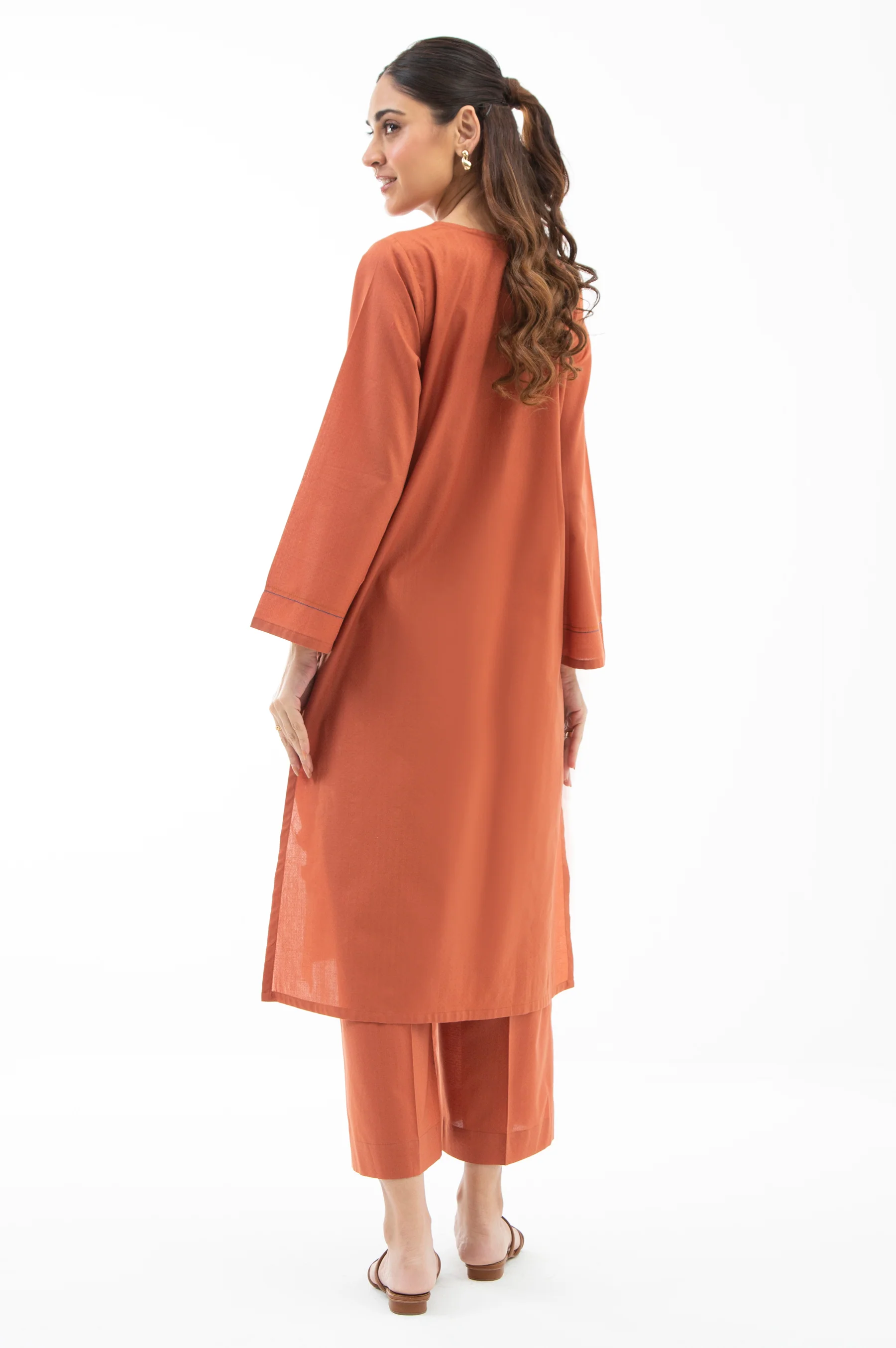 EMBROIDERED DOBBY STITCHED 2 PIECE SUIT - Image 5