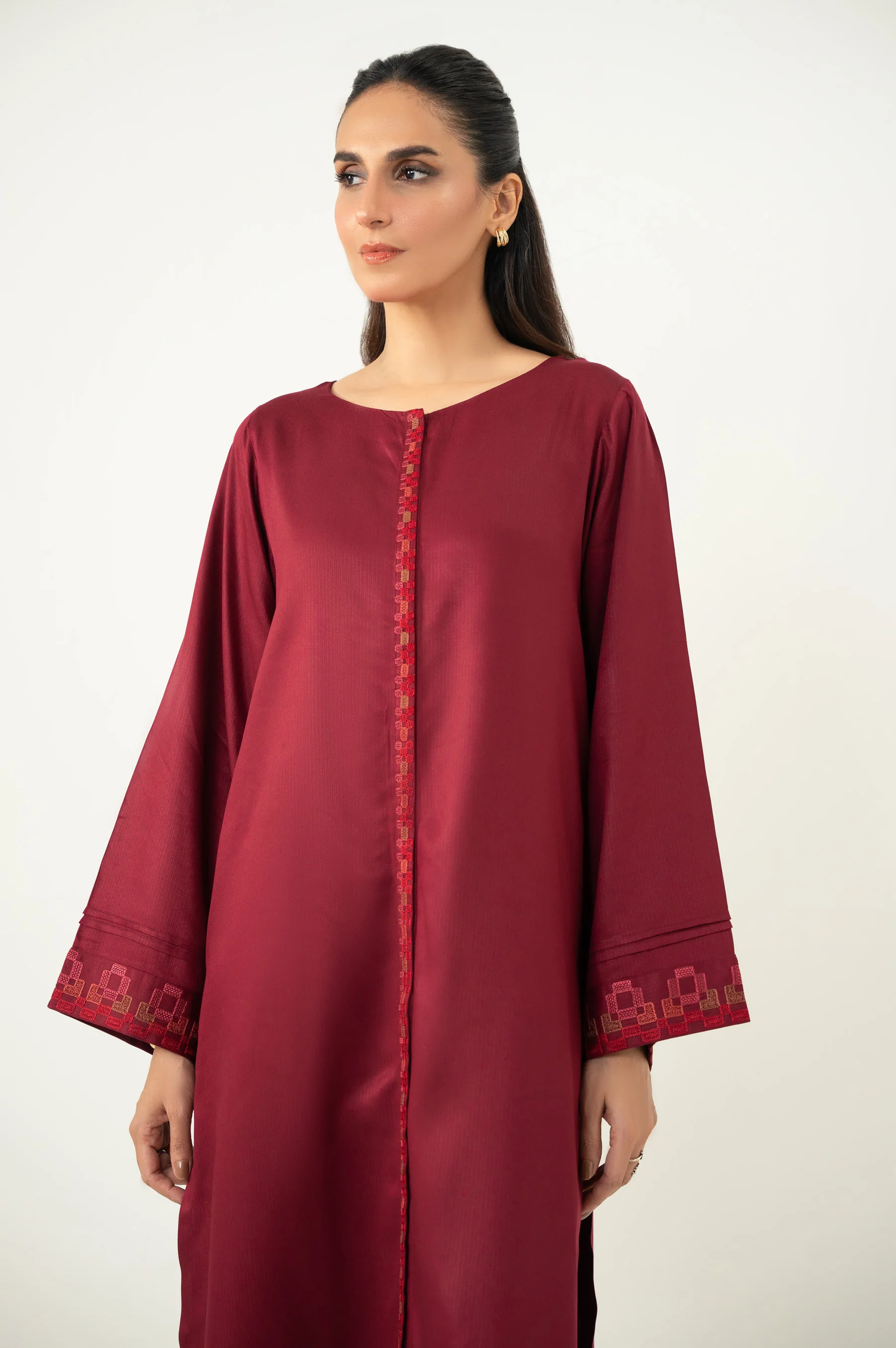EMBROIDERED SUIT - Image 3