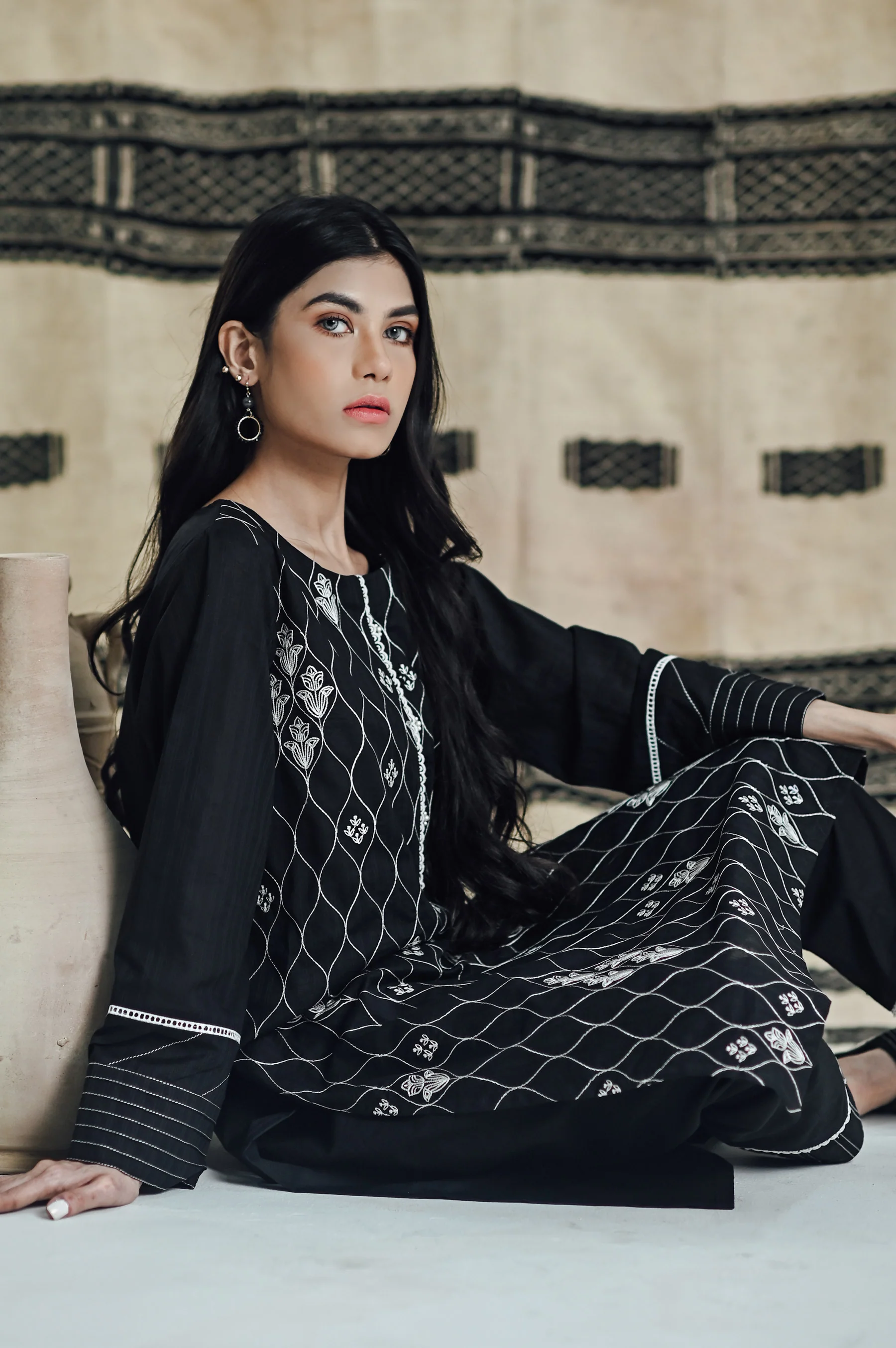 Stitched 2 Piece Embroidered Doria Suit - Image 2