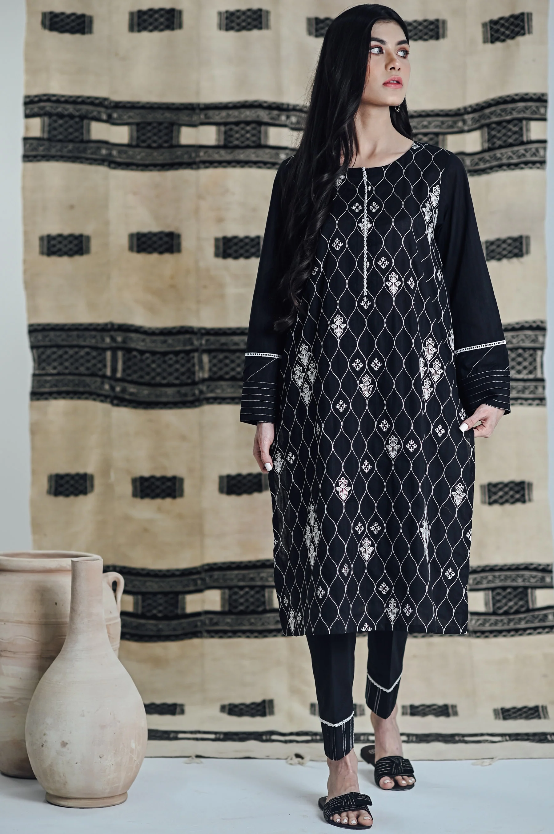 Stitched 2 Piece Embroidered Doria Suit - Image 3