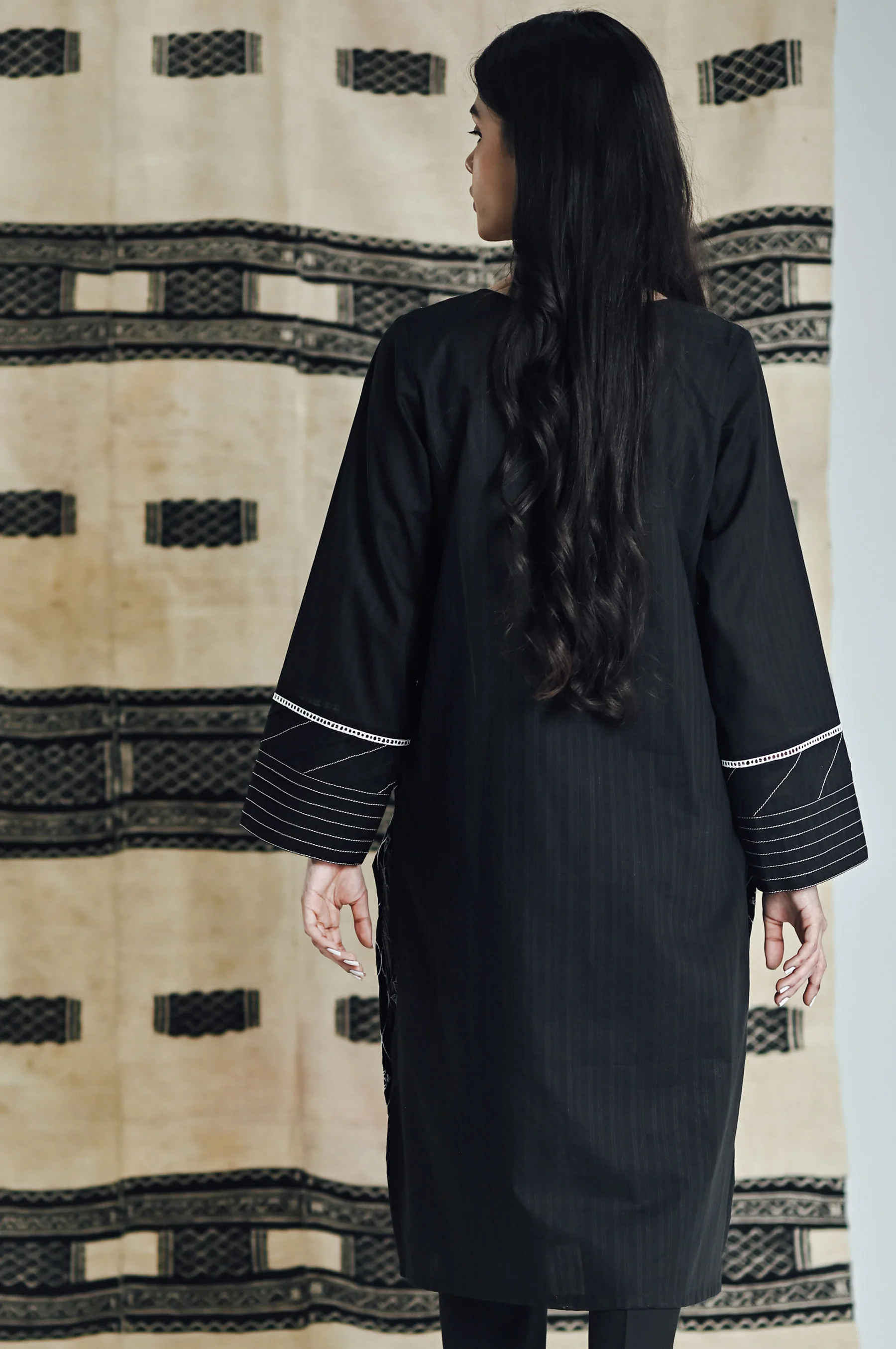 Stitched 2 Piece Embroidered Doria Suit - Image 5