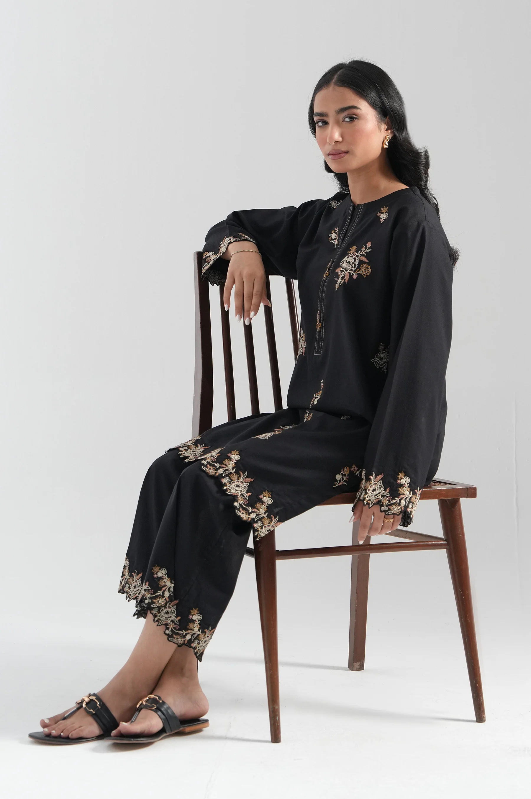 STITCHED EMBROIDERED HERRINGBONE SHIRT BOTTOM - Image 2