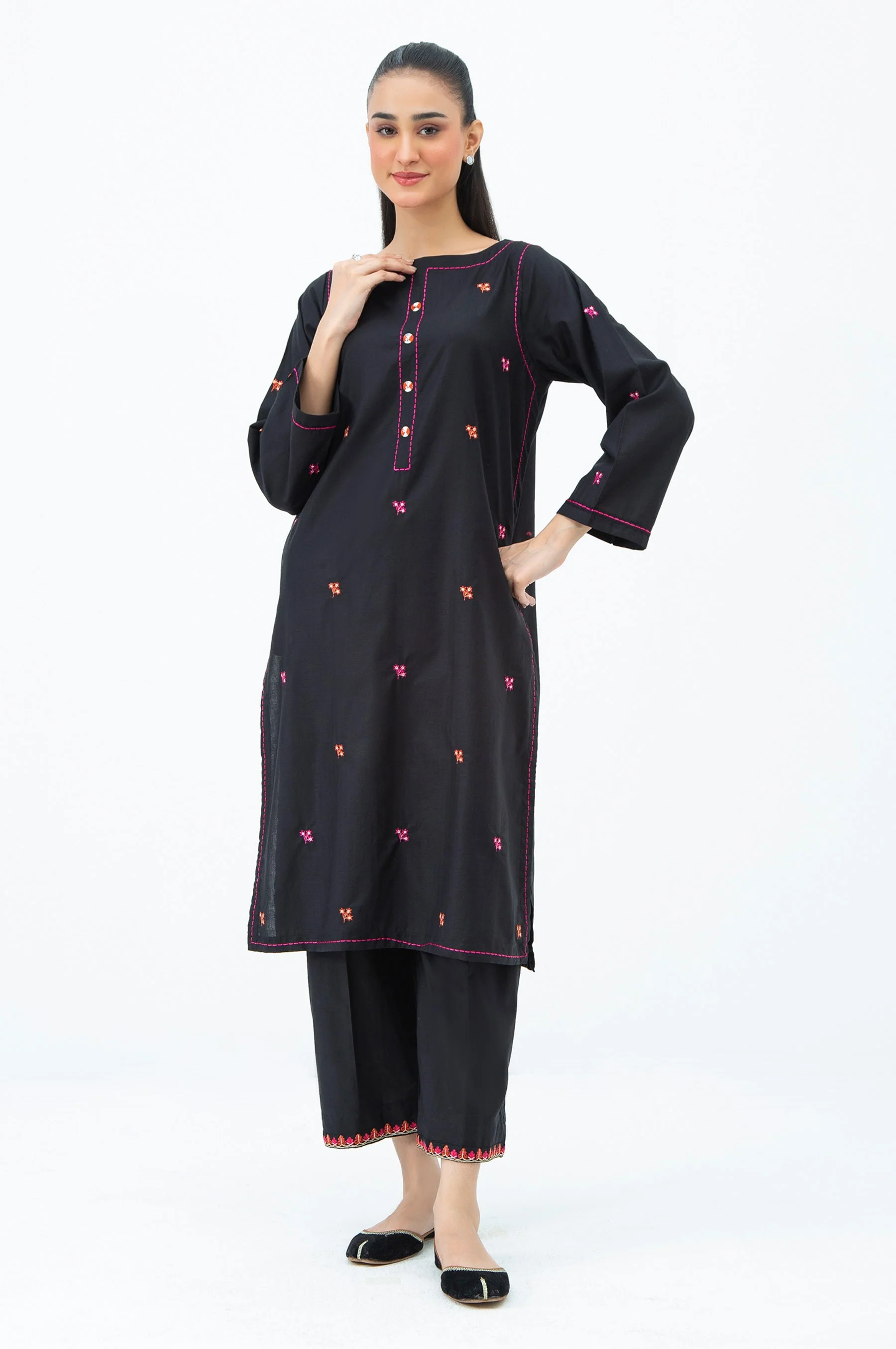 EMBROIDERED SUIT (FACTORY E-OUTLET) - Image 3