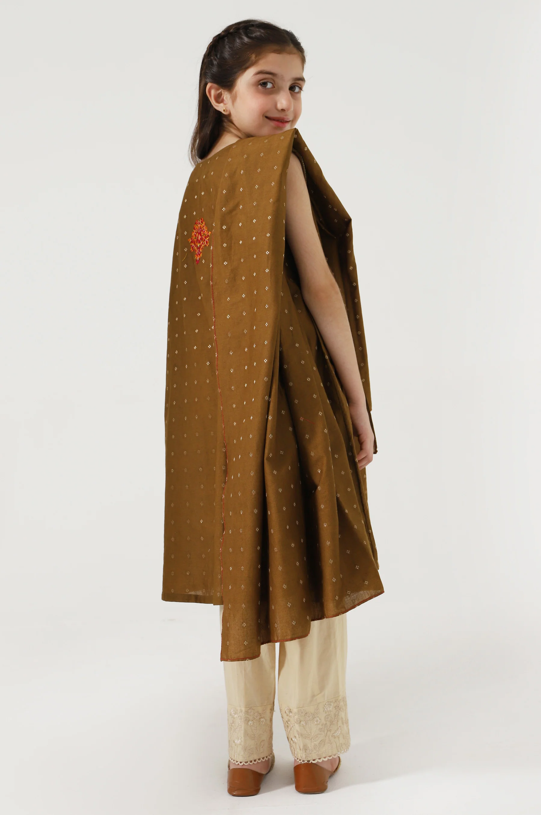 Stitched 2 Piece Embroidered Jacquard Suit - Image 2