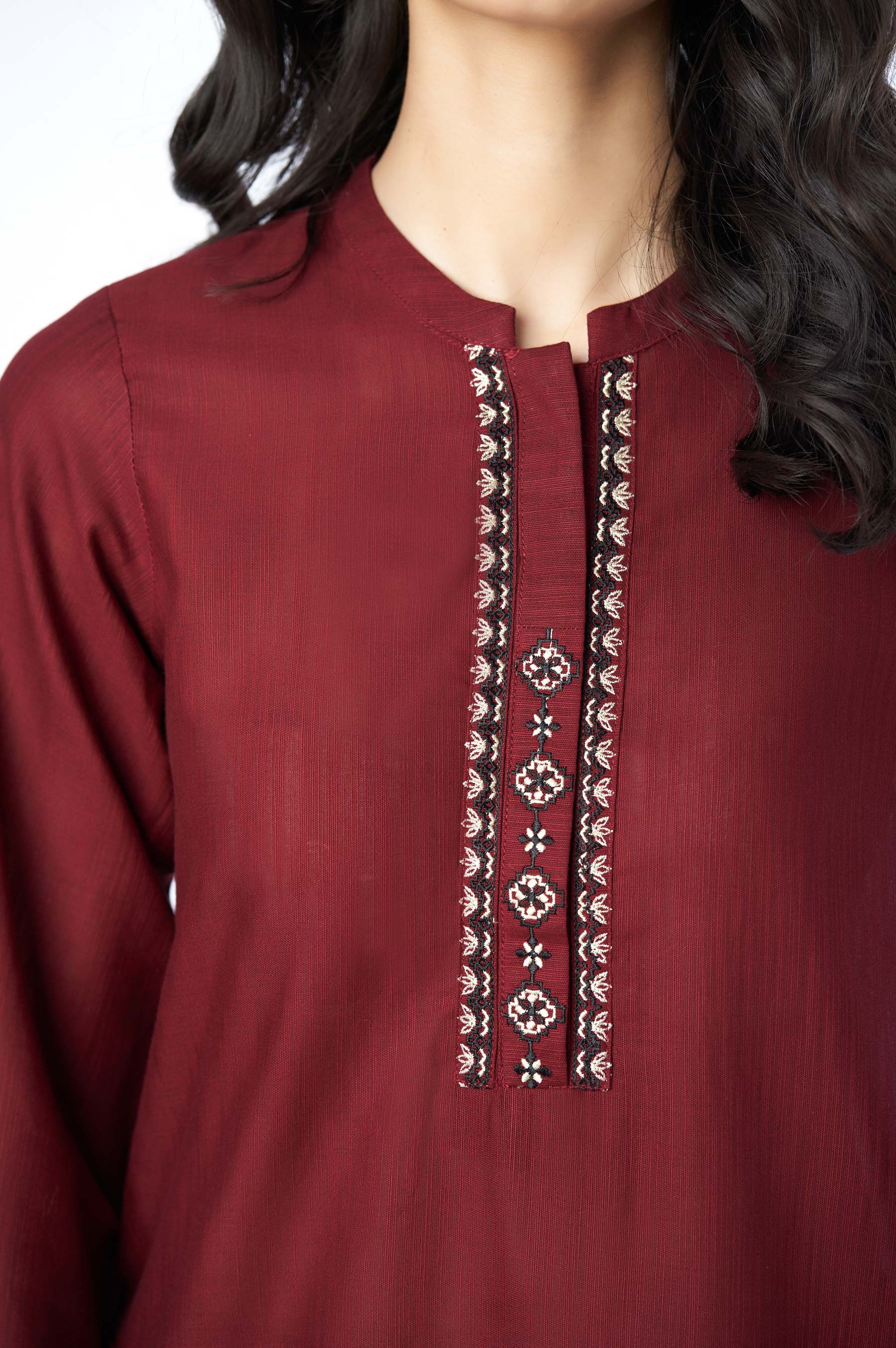 Stitched 2 Piece Embroidered Khaddar Suit - Image 5