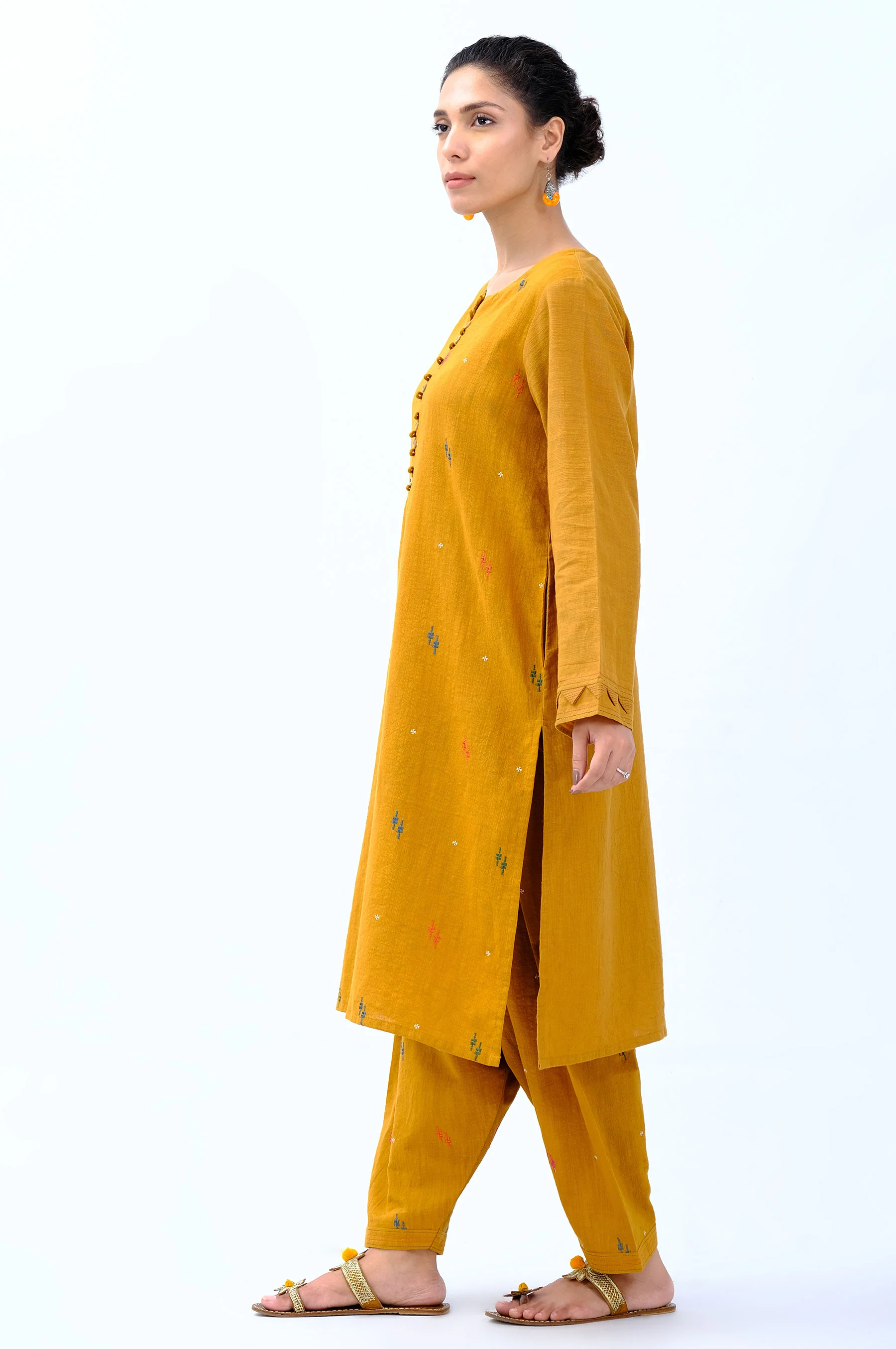 Stitched 2 Piece Embroidered Khaddar Suit - Image 6