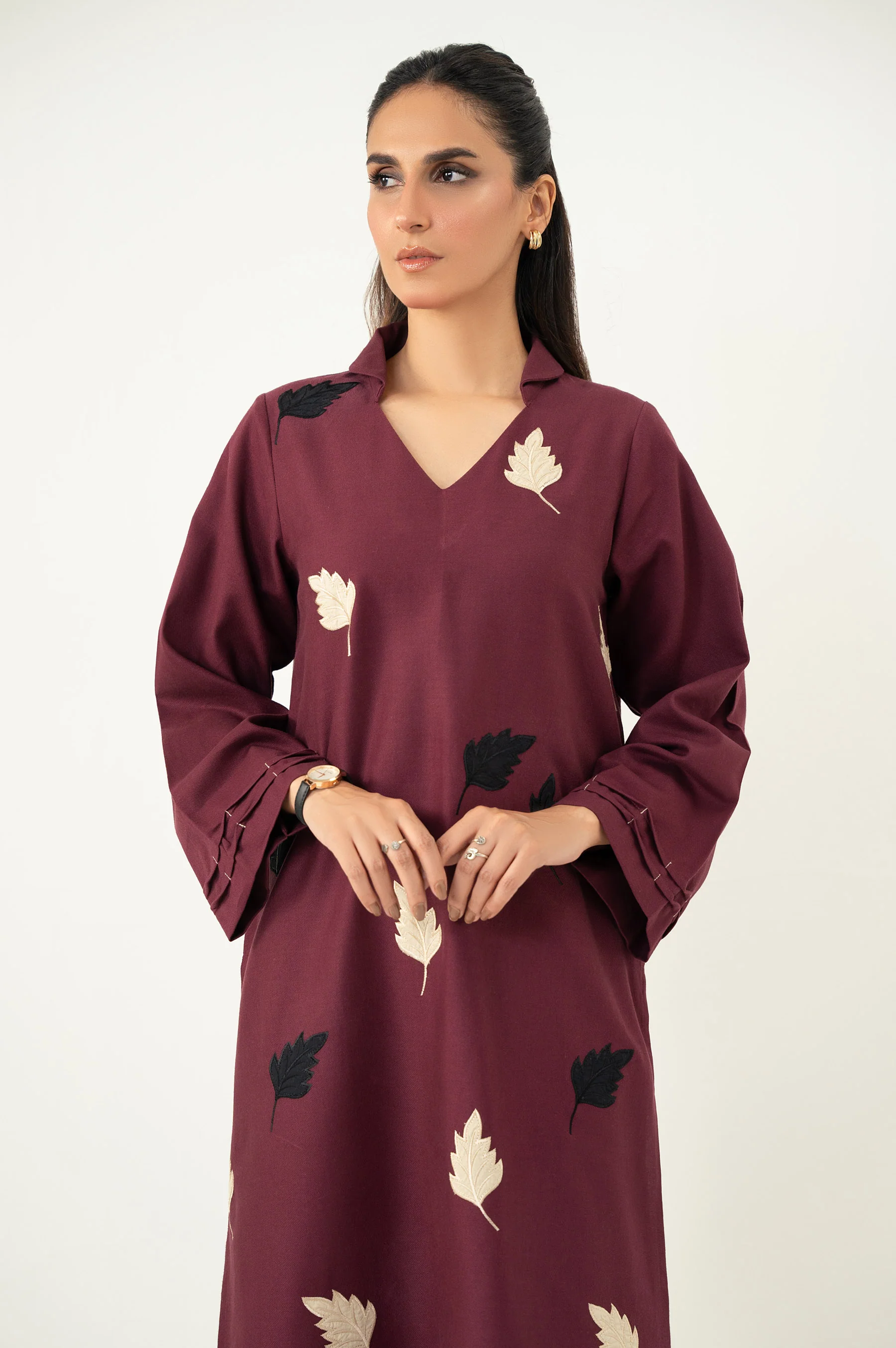 EMBROIDERED SUIT - Image 5