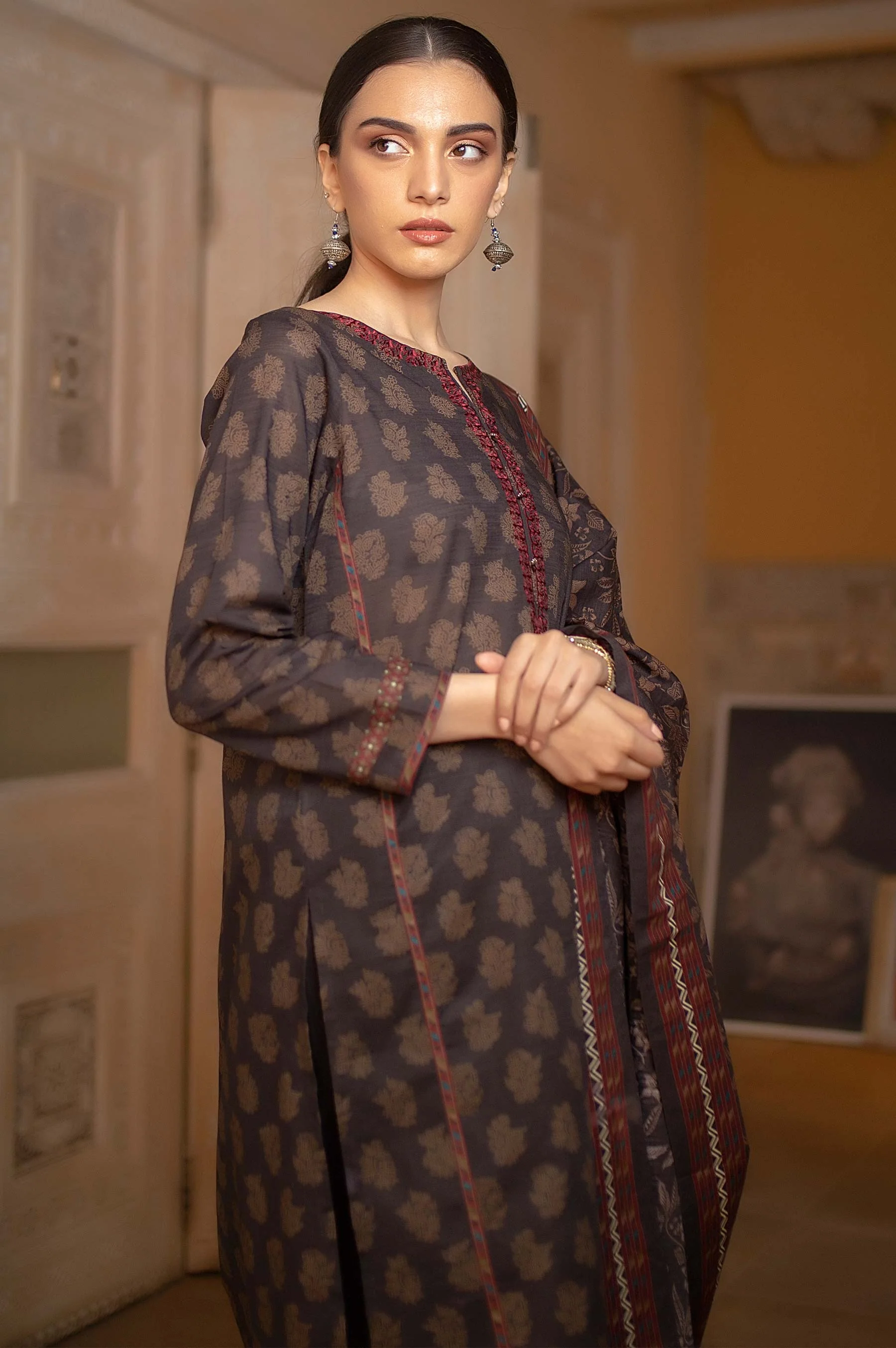 Stitched 2 Piece Embroidered Khaddar Suit - Image 3