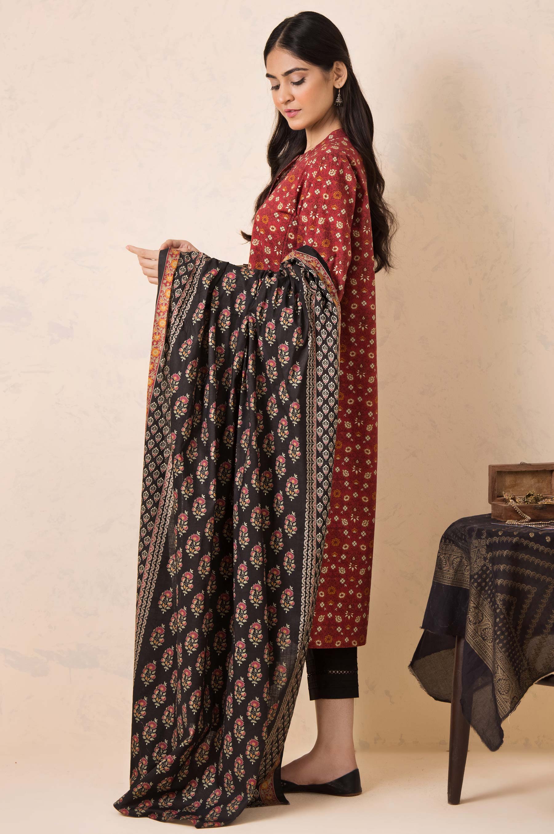 Stitched 2 Piece Embroidered Khaddar Suit - Image 4