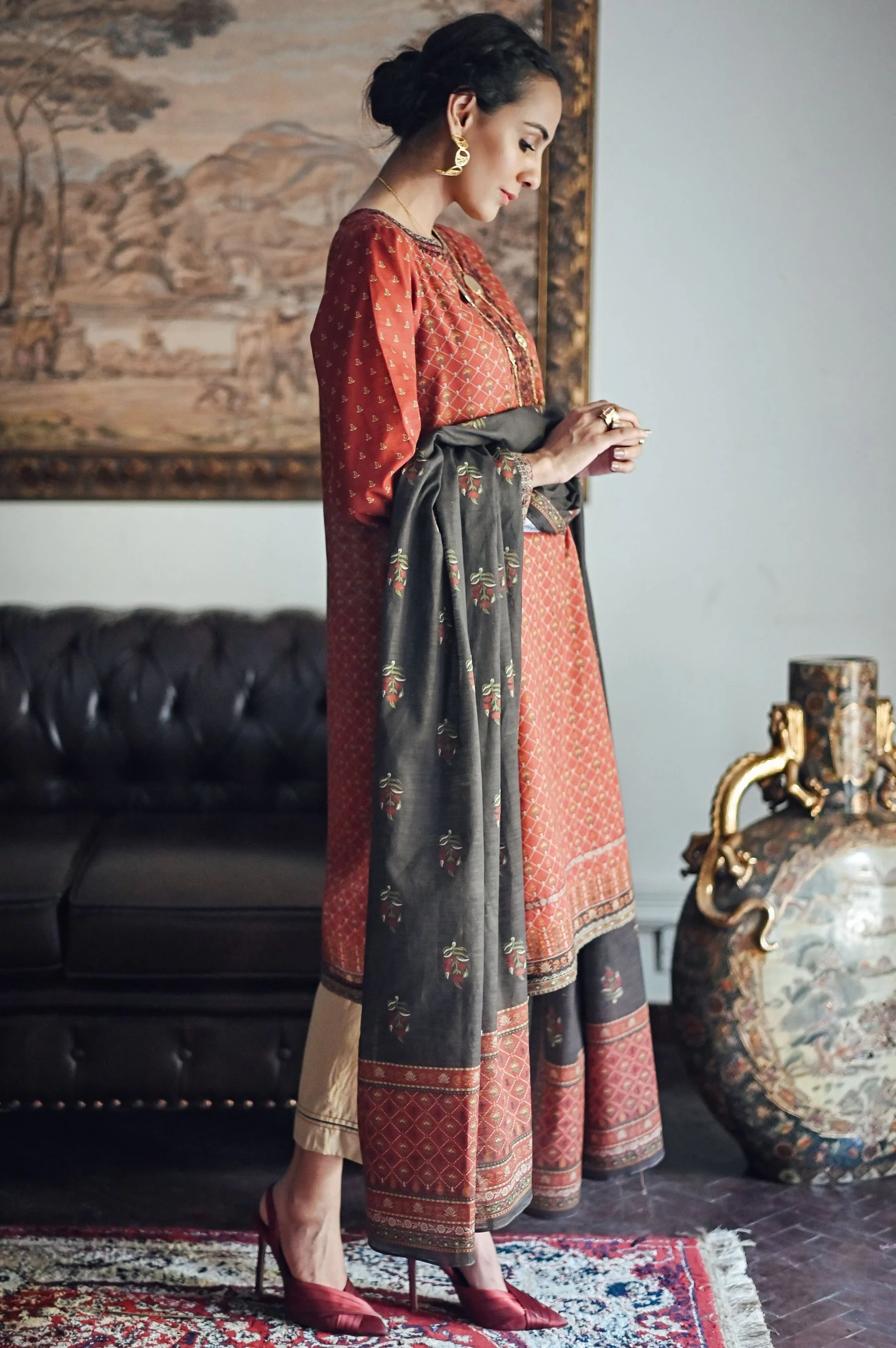 Stitched 2 Piece Embroidered Khaddar Suit - Image 3