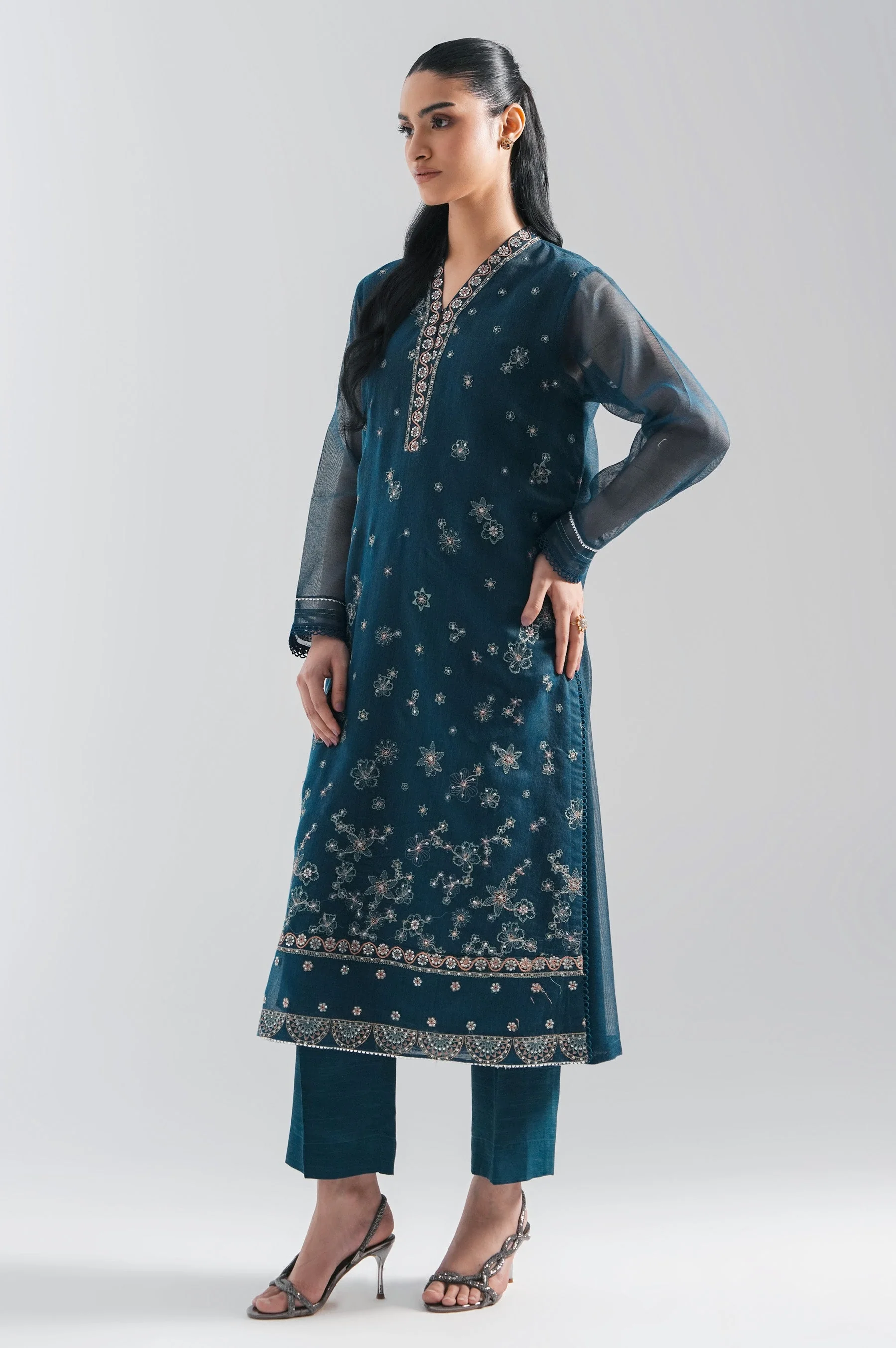 STITCHED EMBROIDERED KHADDI NET SHIRT BOTTOM (FACTORY E-OUTLET) - Image 4