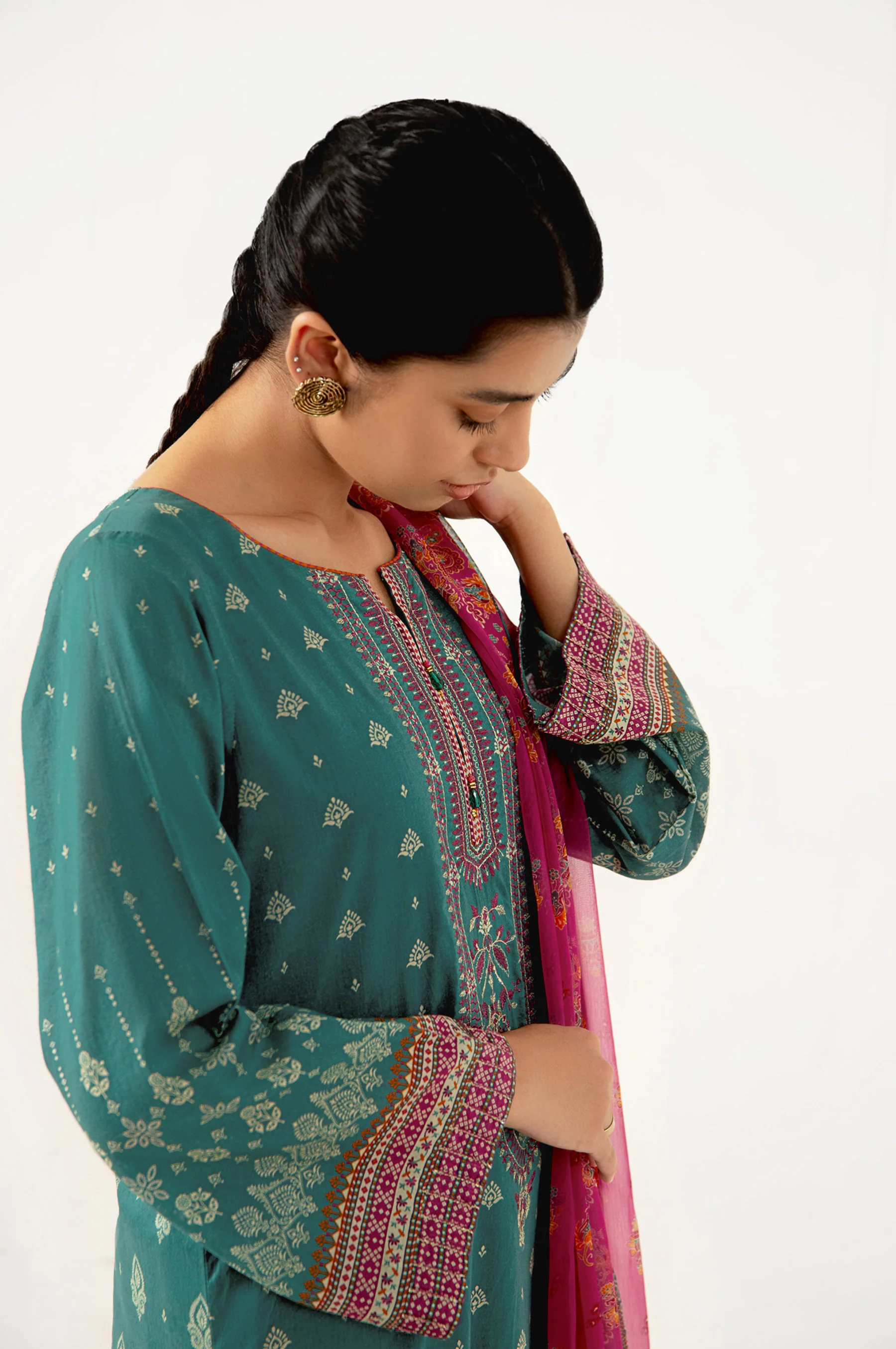 Stitched 2 Piece Embroidered Lawn Suit - Image 4