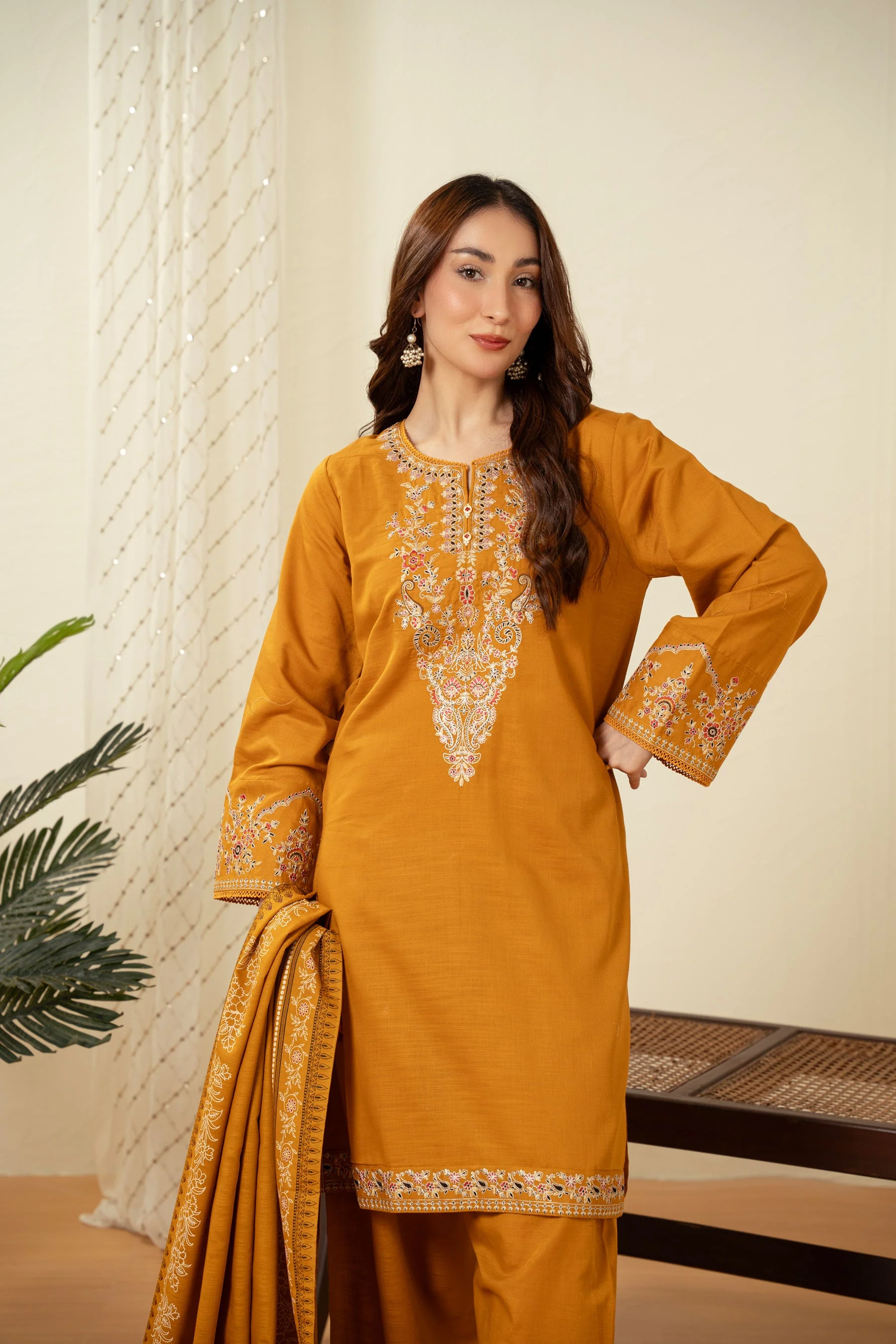 EMBROIDERED LINEN VISCOSE STITCHED SHIRT BOTTOM - Image 5
