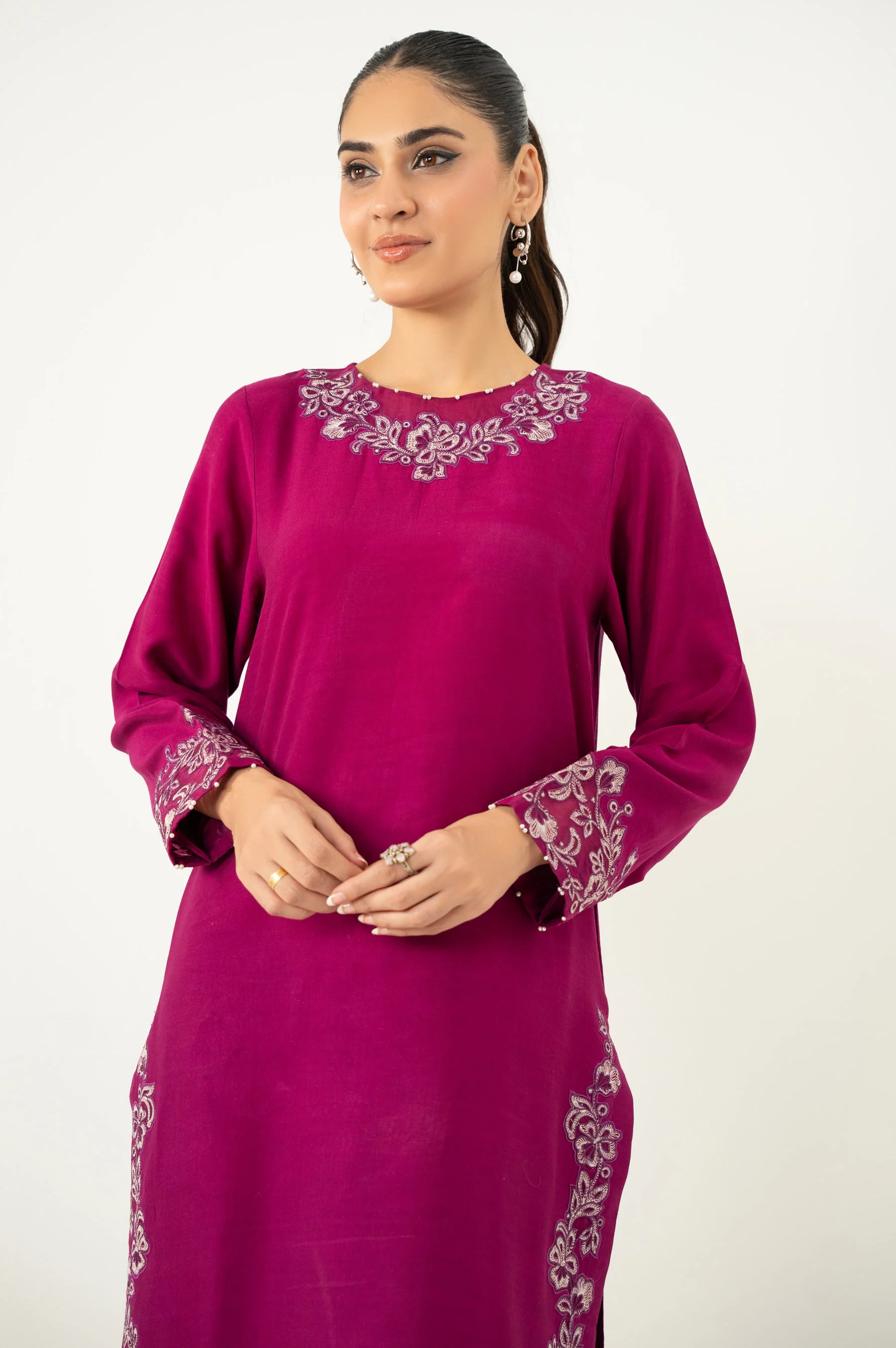 EMBROIDERED SUIT