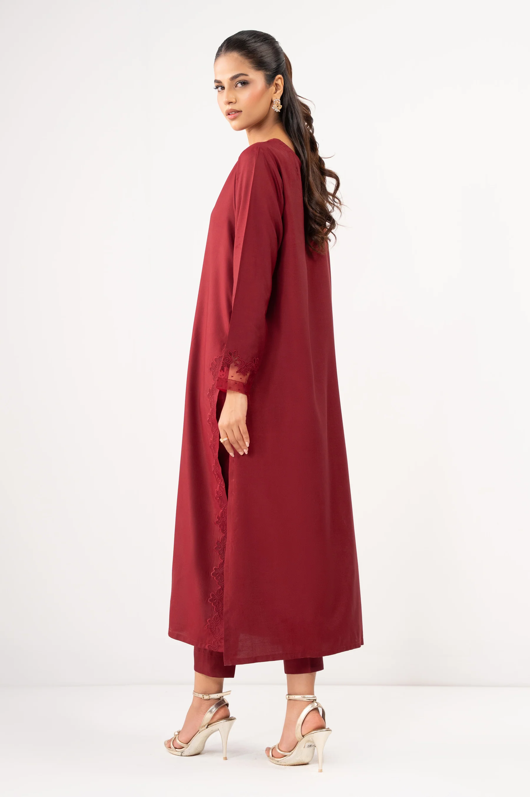 Stitched 2 Piece Embroidered Oak Silk Suit - Image 5