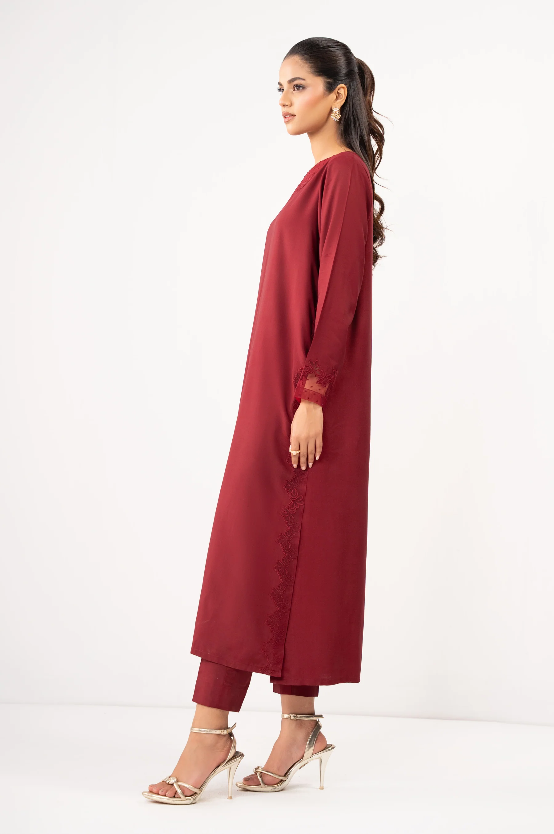 Stitched 2 Piece Embroidered Oak Silk Suit - Image 6