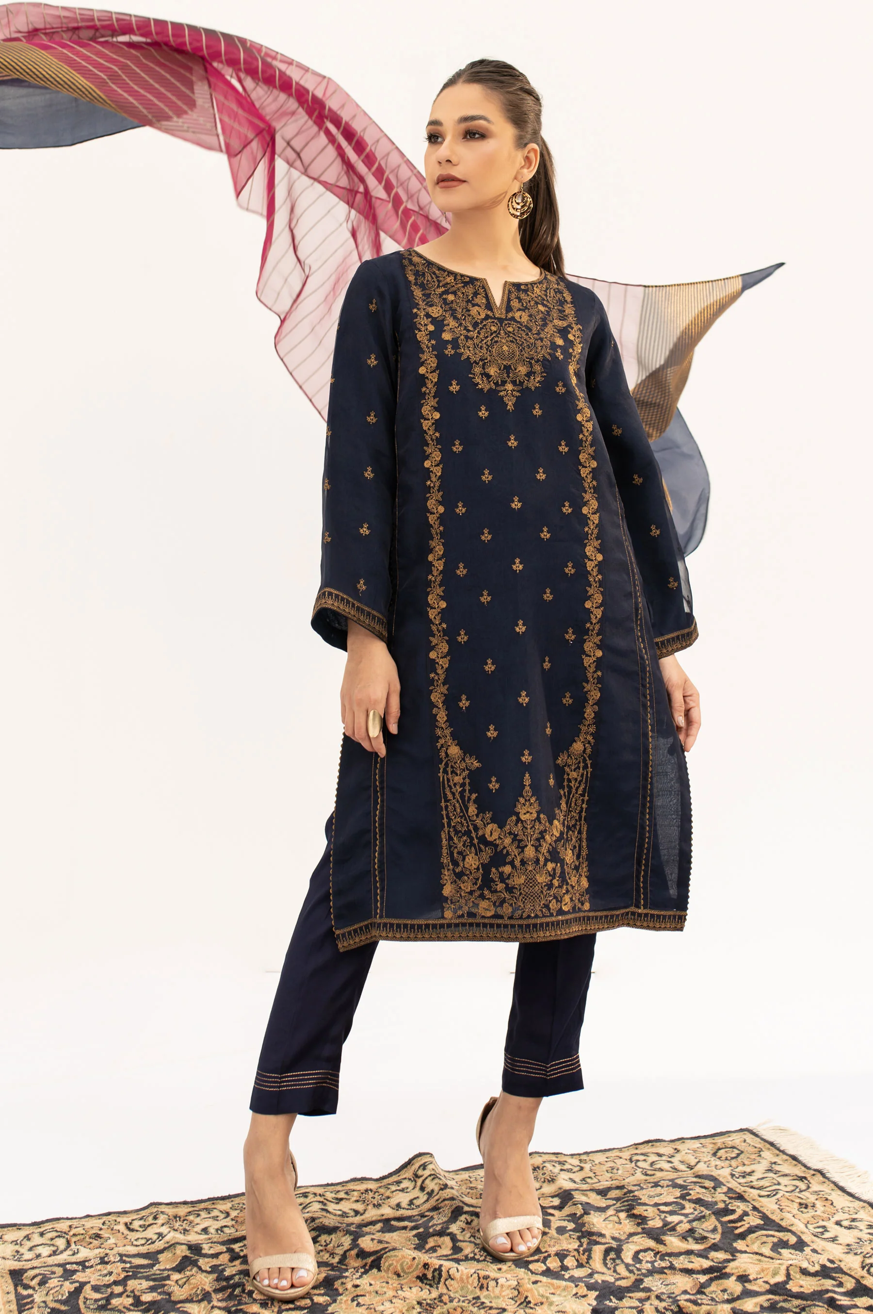 Stitched 2 Piece Embroidered Organza Suit - Image 3