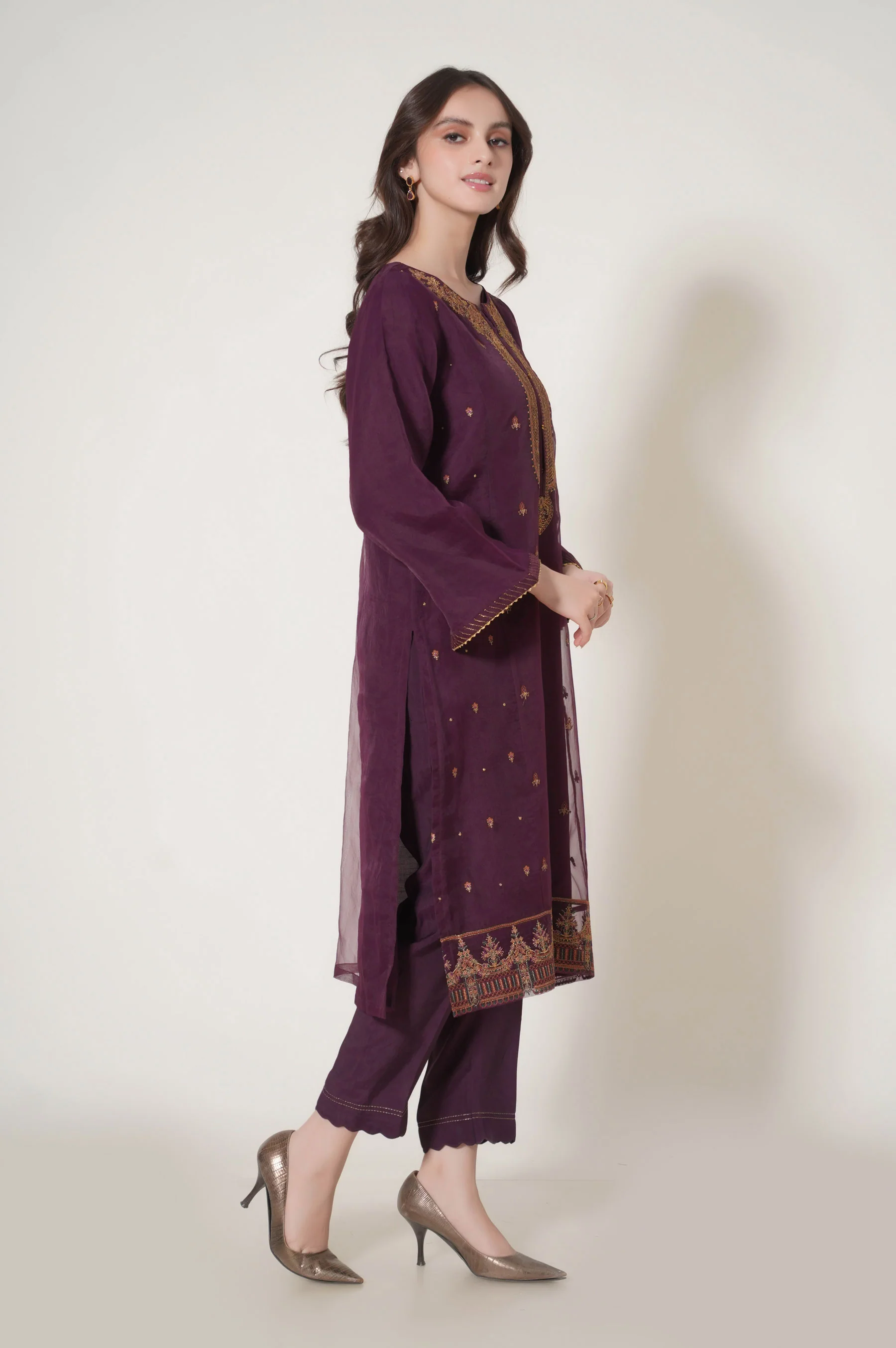 Stitched 2 Piece Embroidered Organza Outfit - Image 4