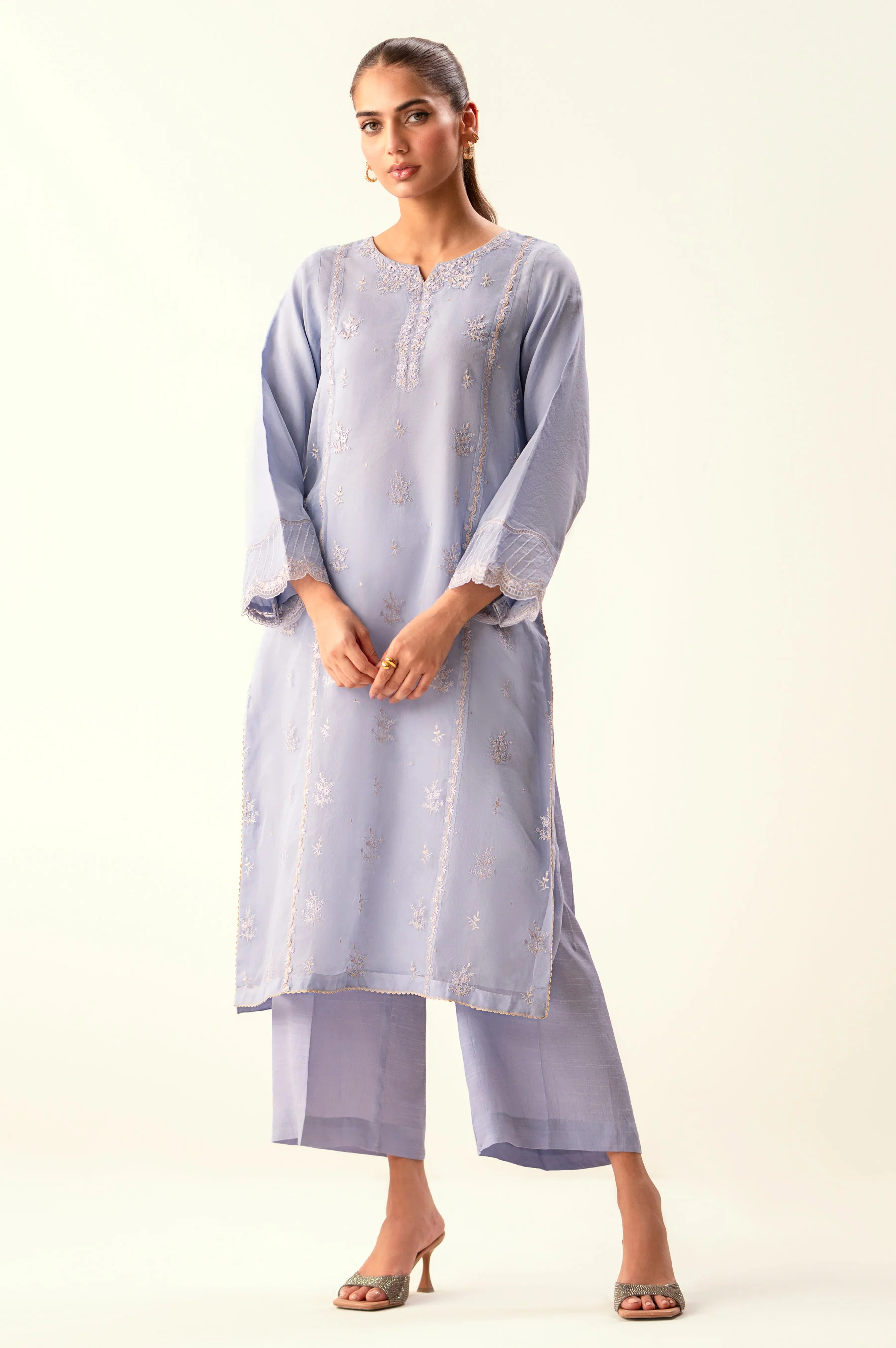 Stitched 2 Piece Embroidered Organza Suit - Image 5
