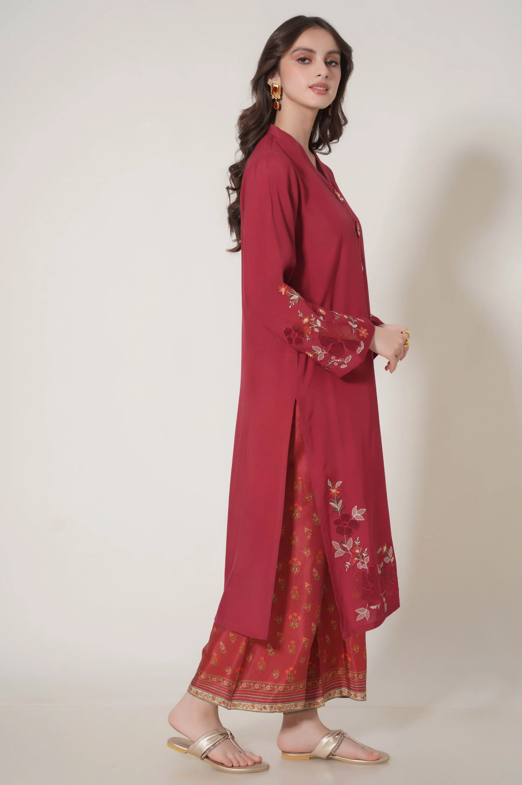 Stitched 2 Piece Embroidered Rawsilk Outfit - Image 4