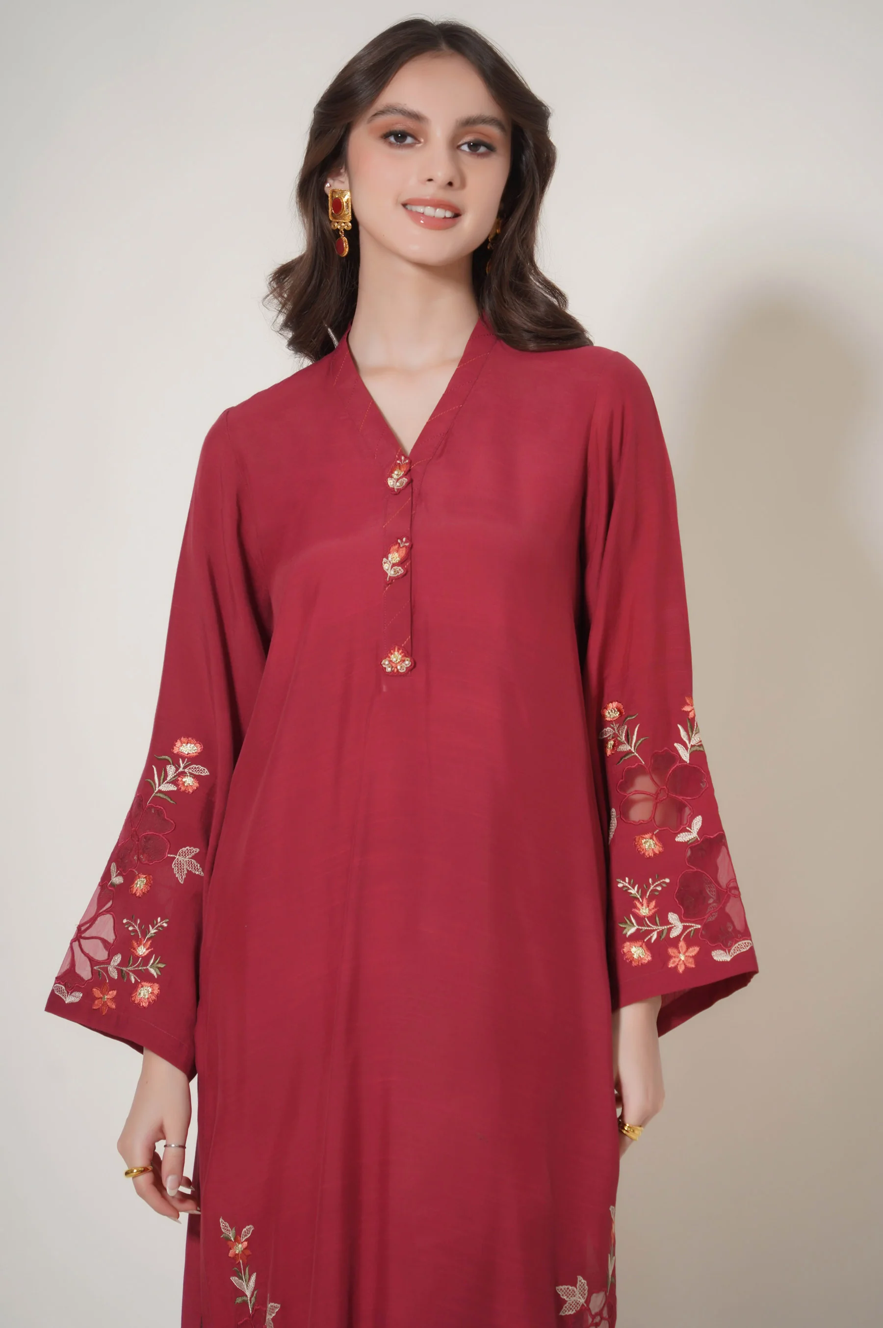 Stitched 2 Piece Embroidered Rawsilk Outfit - Image 5