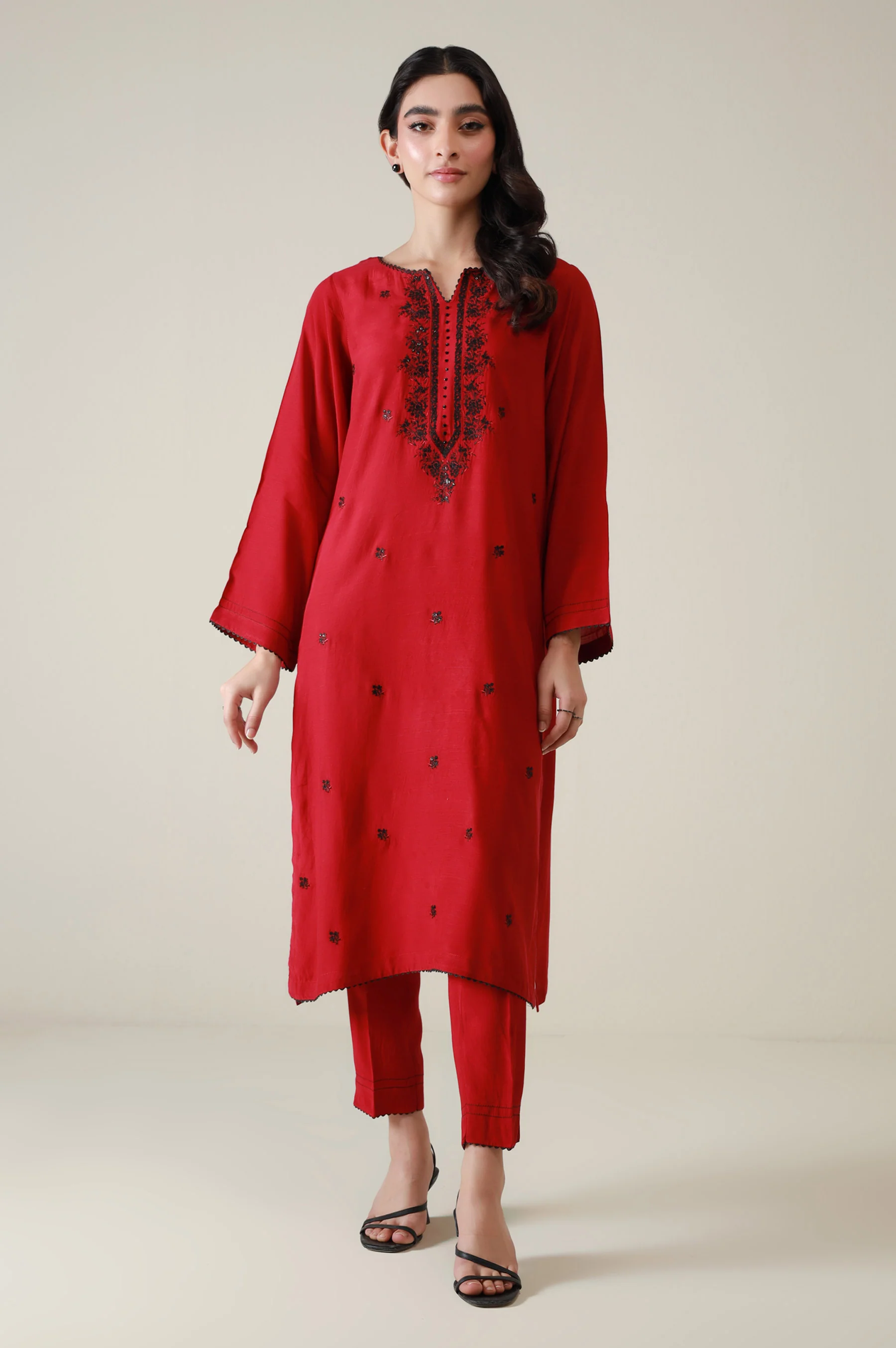 Stitched 2 Piece Embroidered Raw Silk Suit - Image 4
