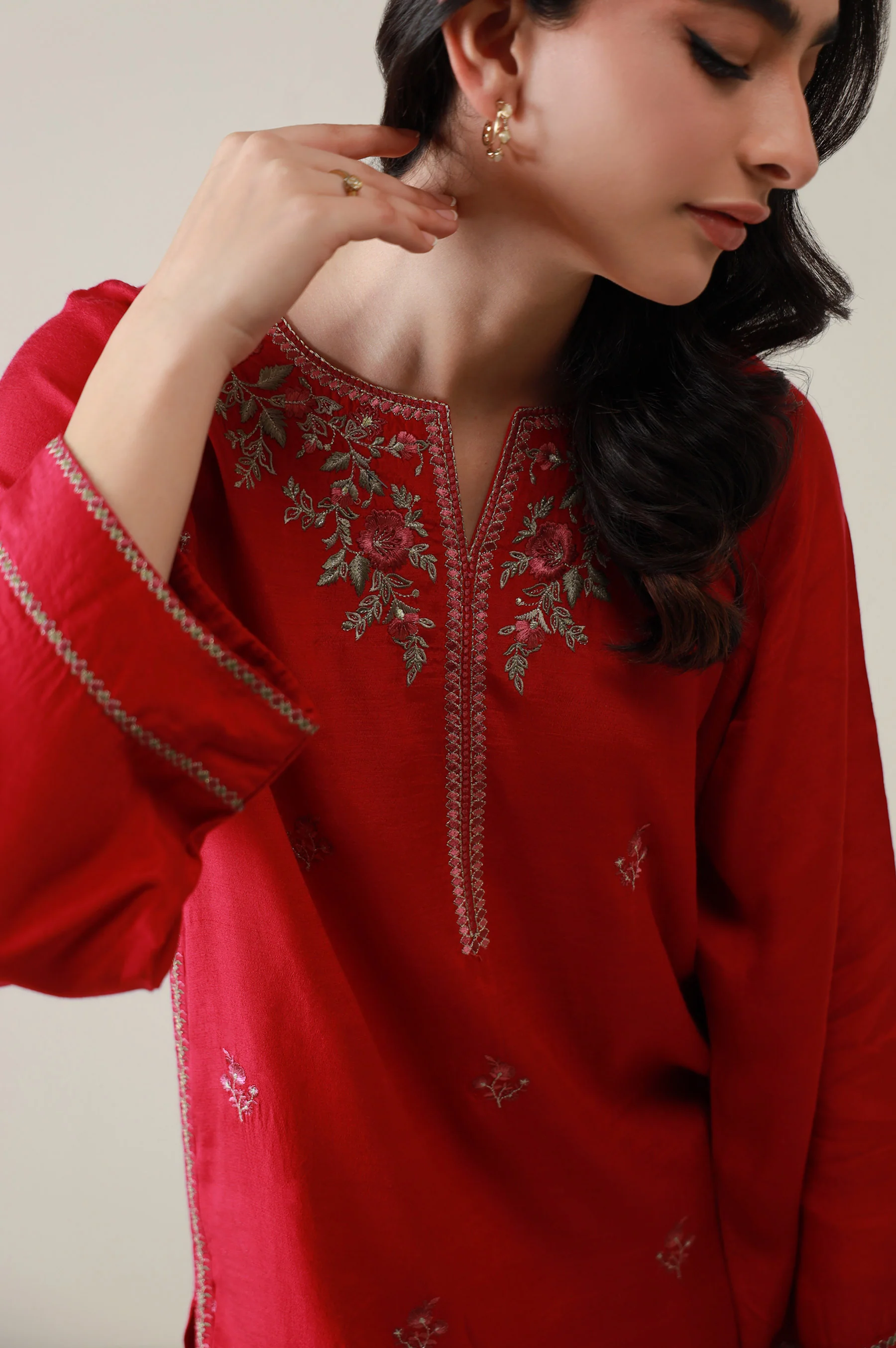 Stitched 2 Piece Embroidered Raw Silk Suit - Image 2