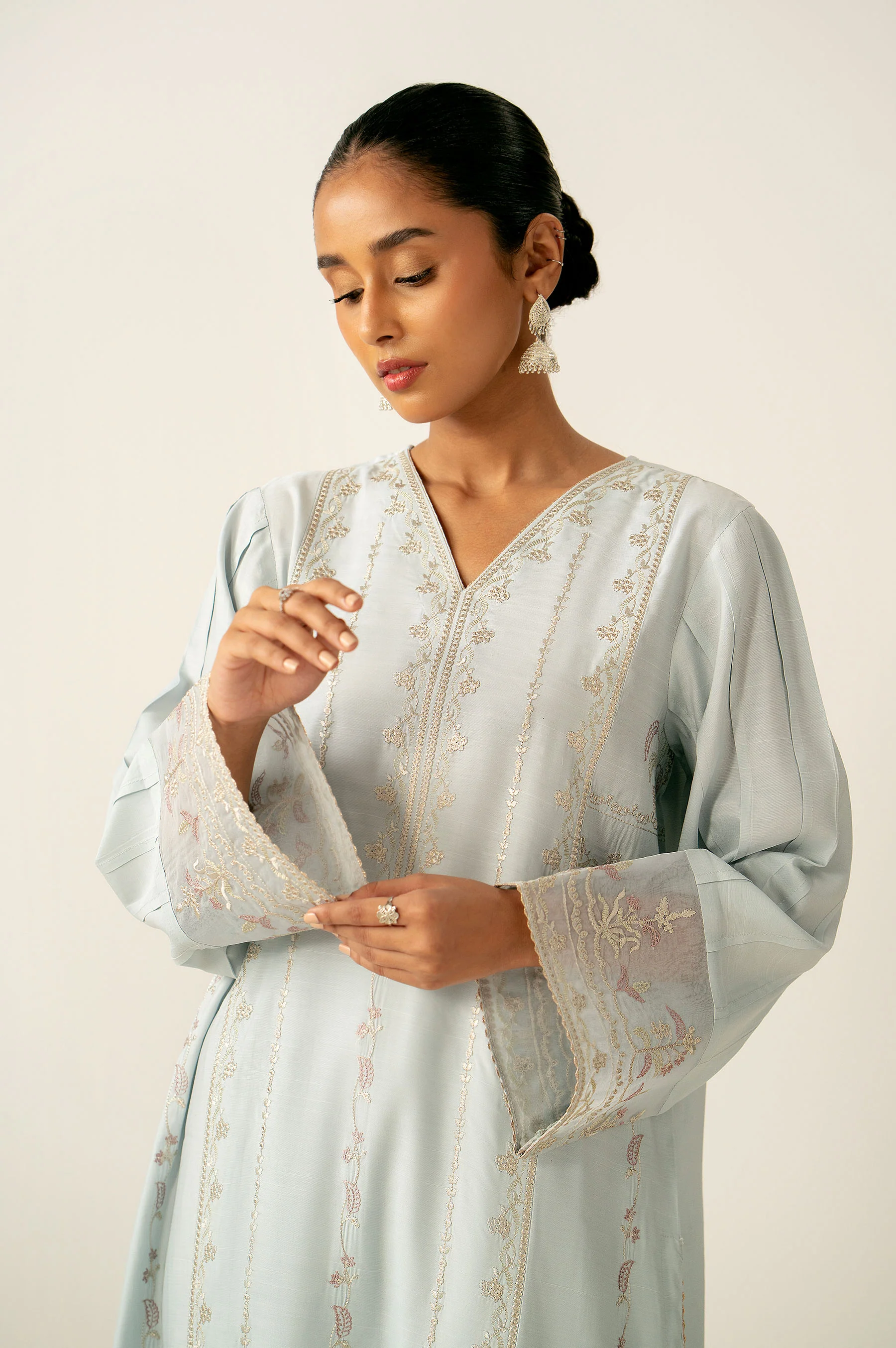 Stitched 2 Piece Embroidered Raw Silk Suit - Image 2