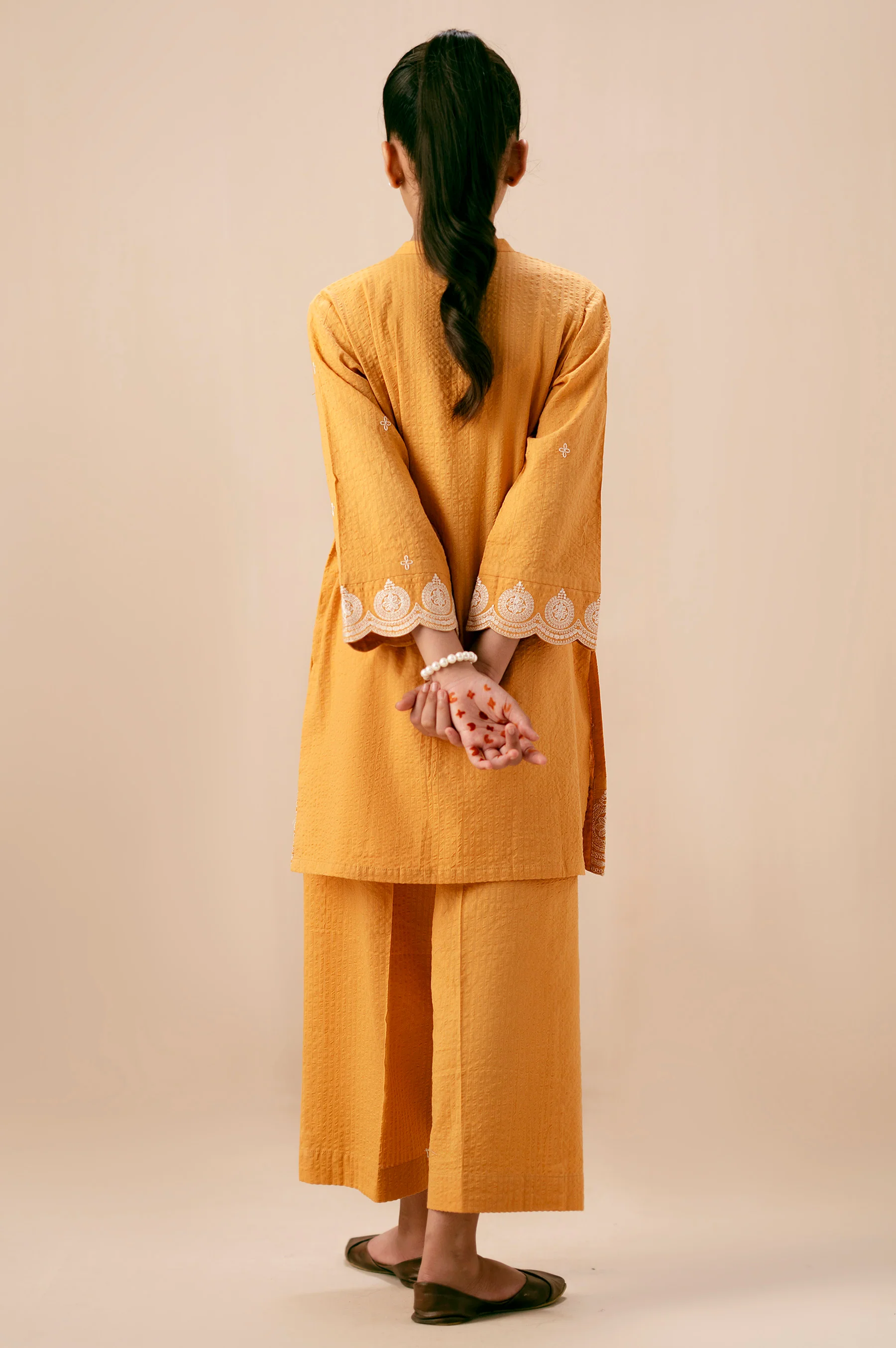 EMBROIDERED SUIT - Image 5