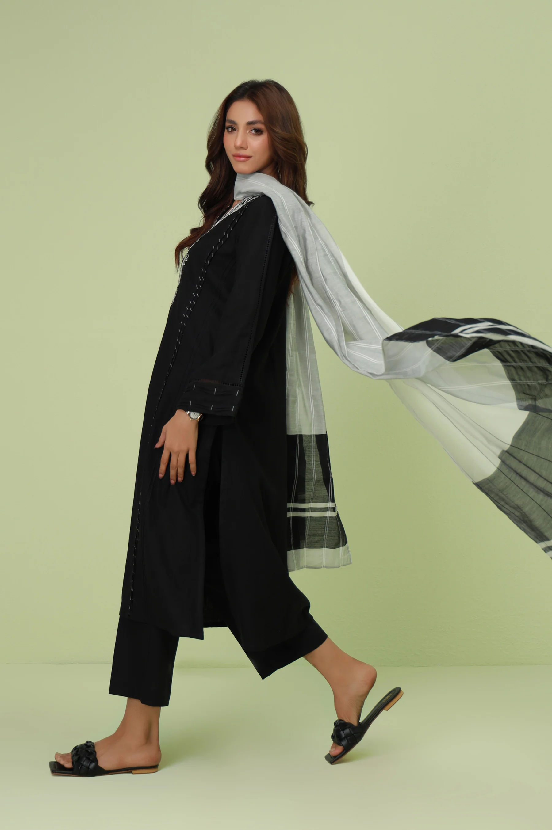 Stitched 2 Piece Embroidered Satin Jacquard Suit - Image 6