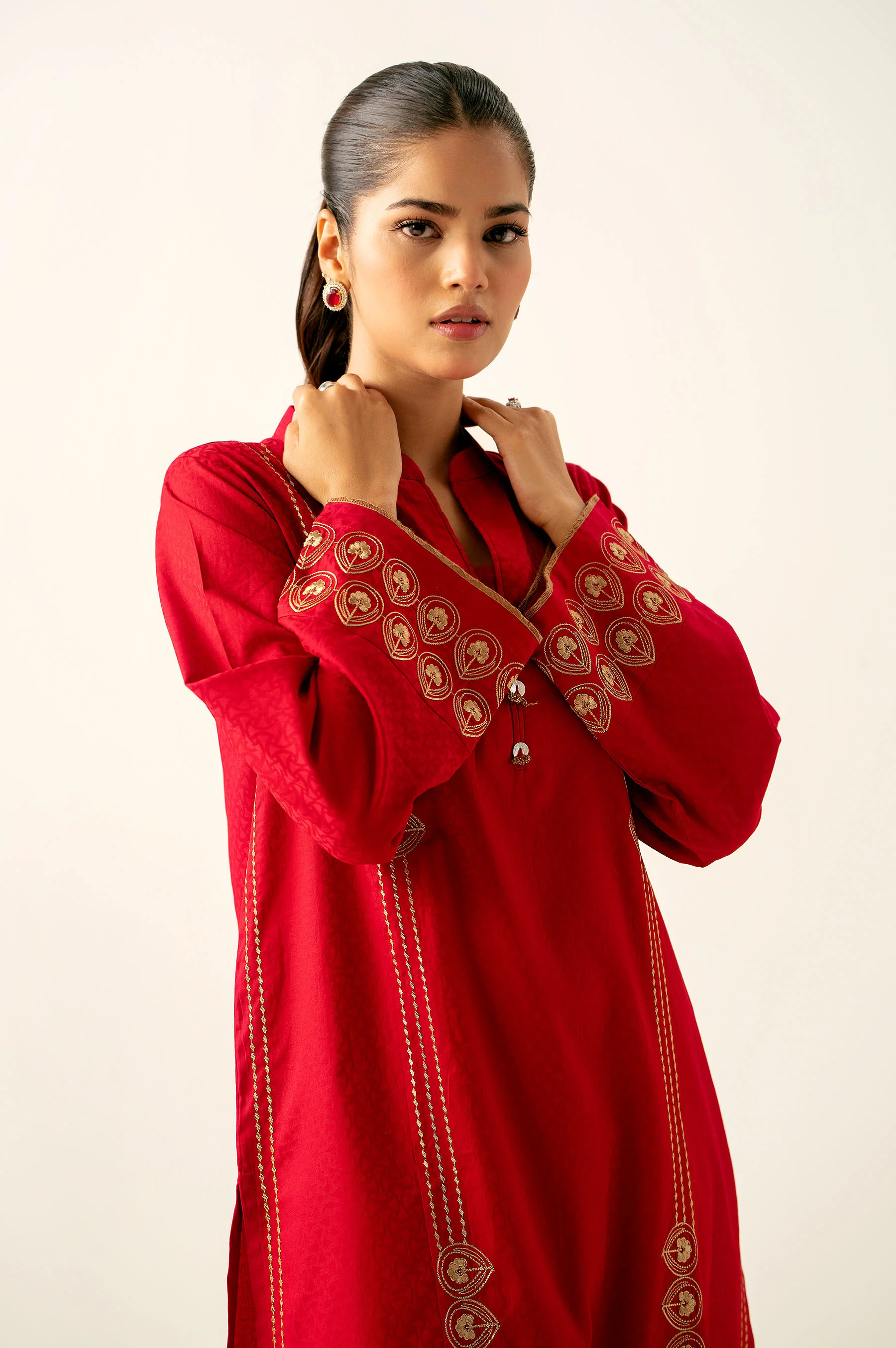 Stitched 2 Piece Embroidered Satin Jacquard Suit - Image 2