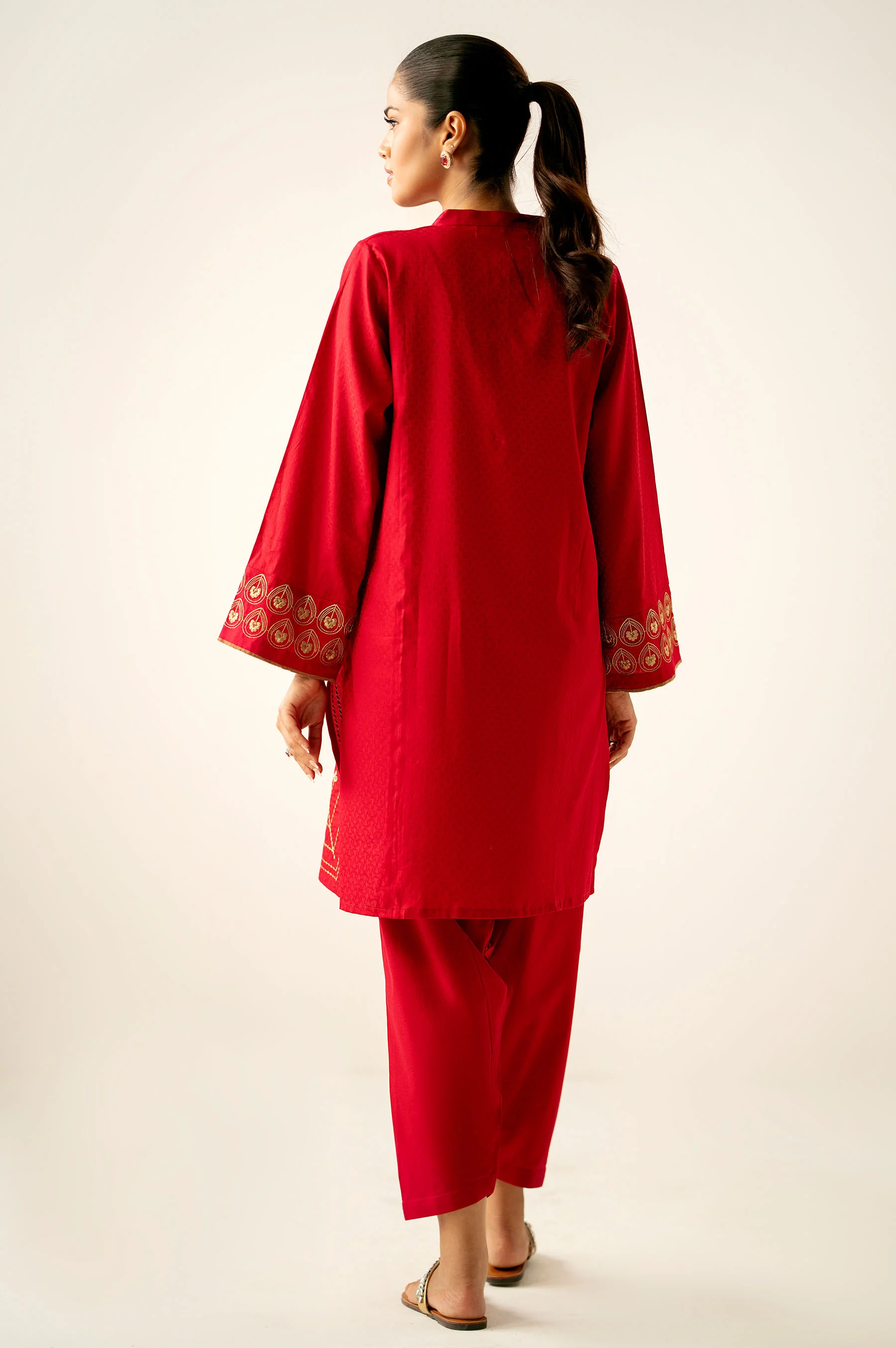 Stitched 2 Piece Embroidered Satin Jacquard Suit - Image 4