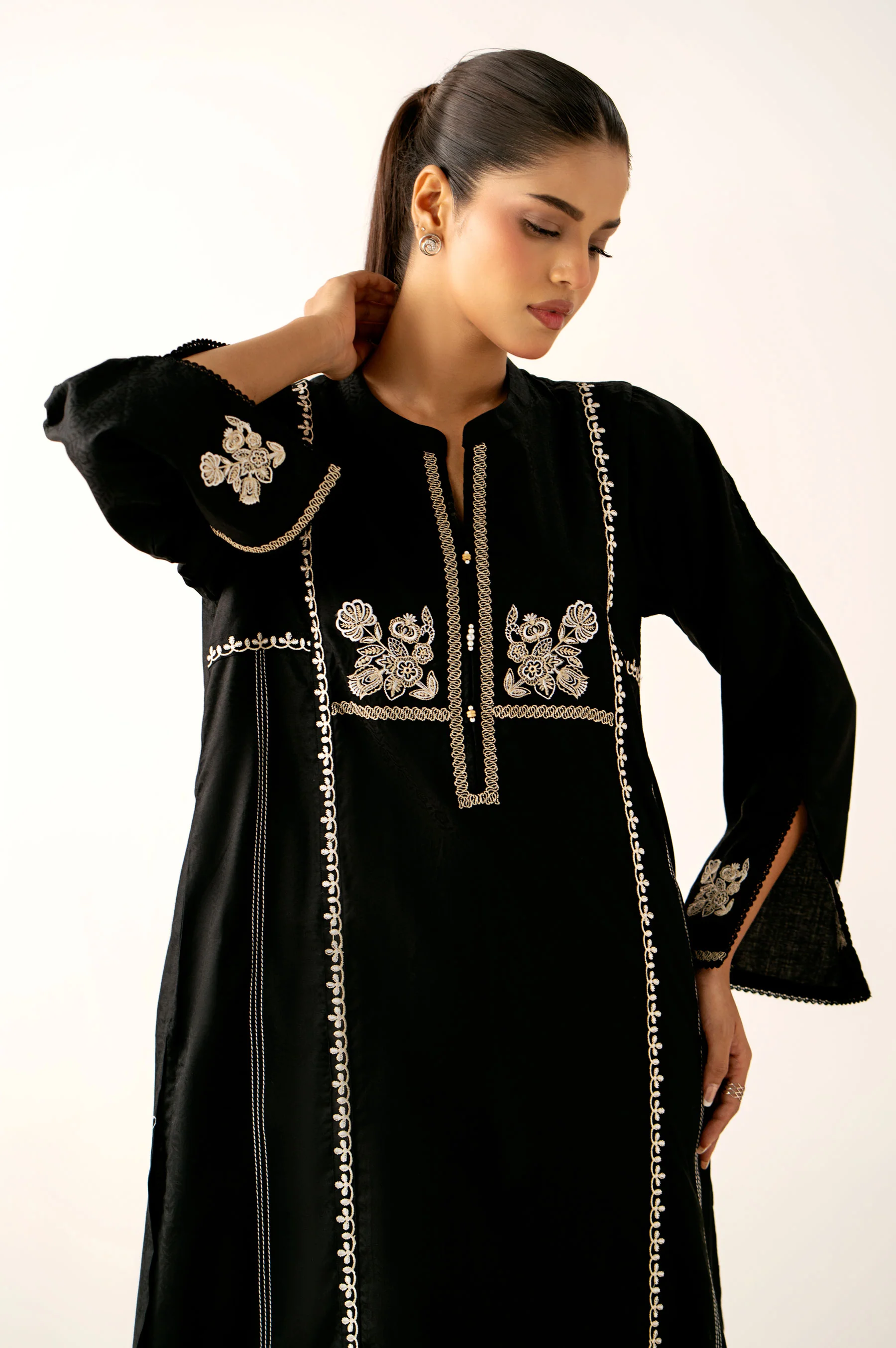 Stitched 2 Piece Embroidered Satin Jacquard Suit - Image 2